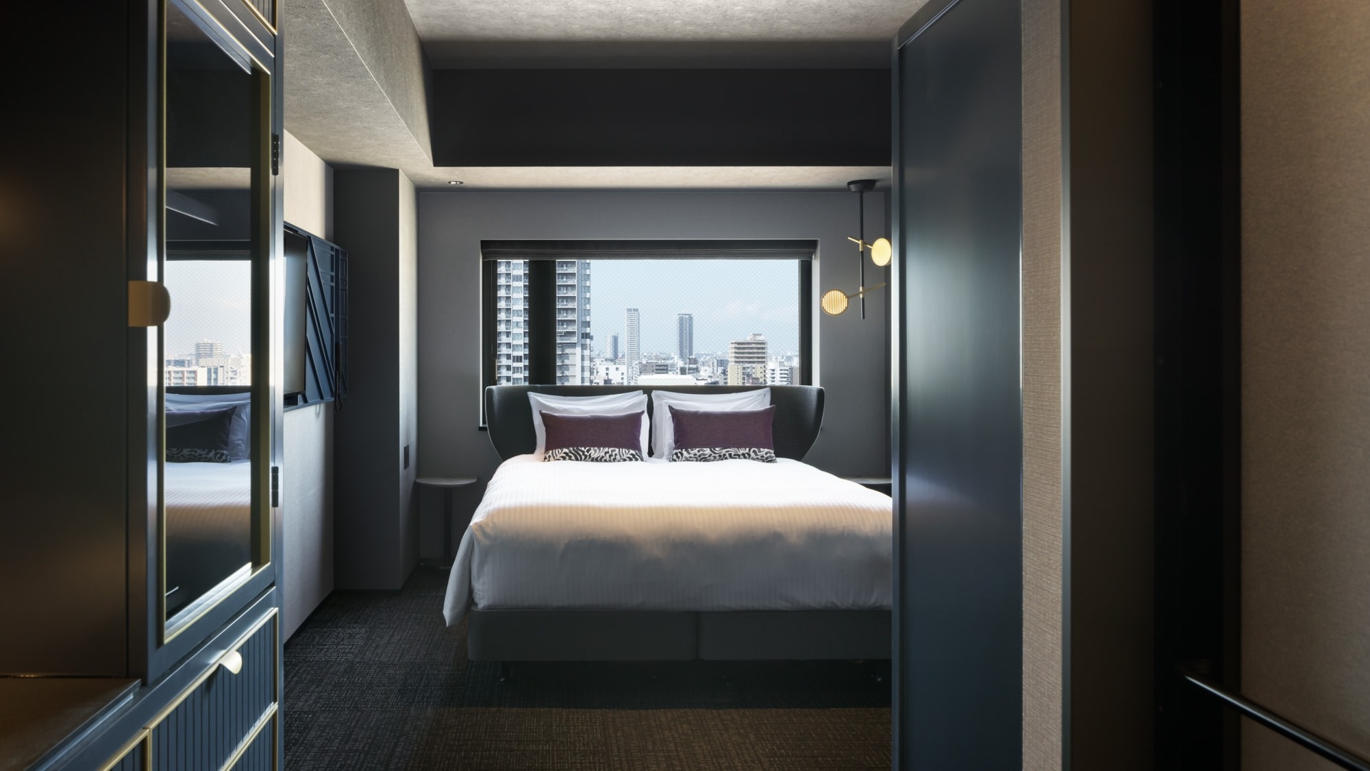 ◆Superior Queen Living Room｜This is a charming room with full facilities unique to Tokyu Stay.