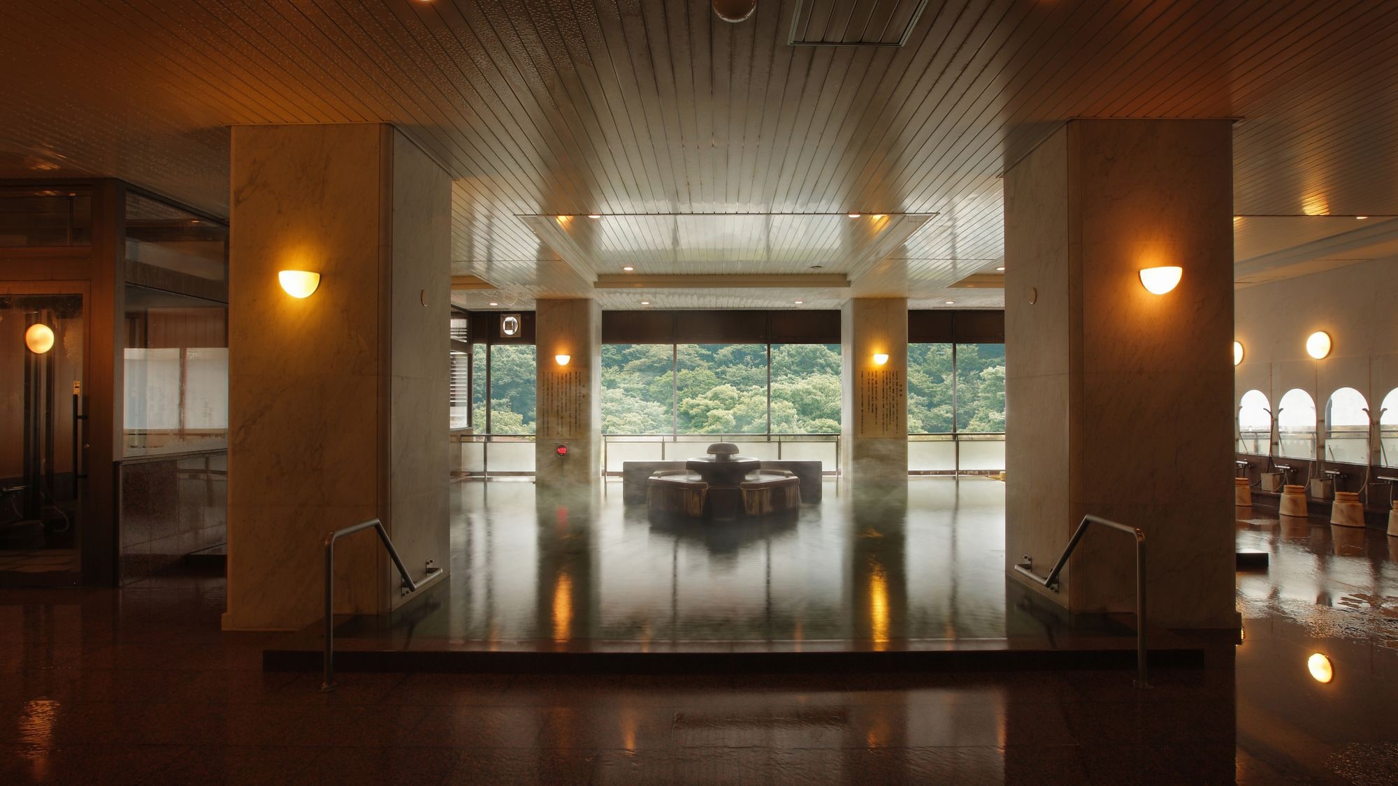 秀峰館大浴場（麻之湯）
