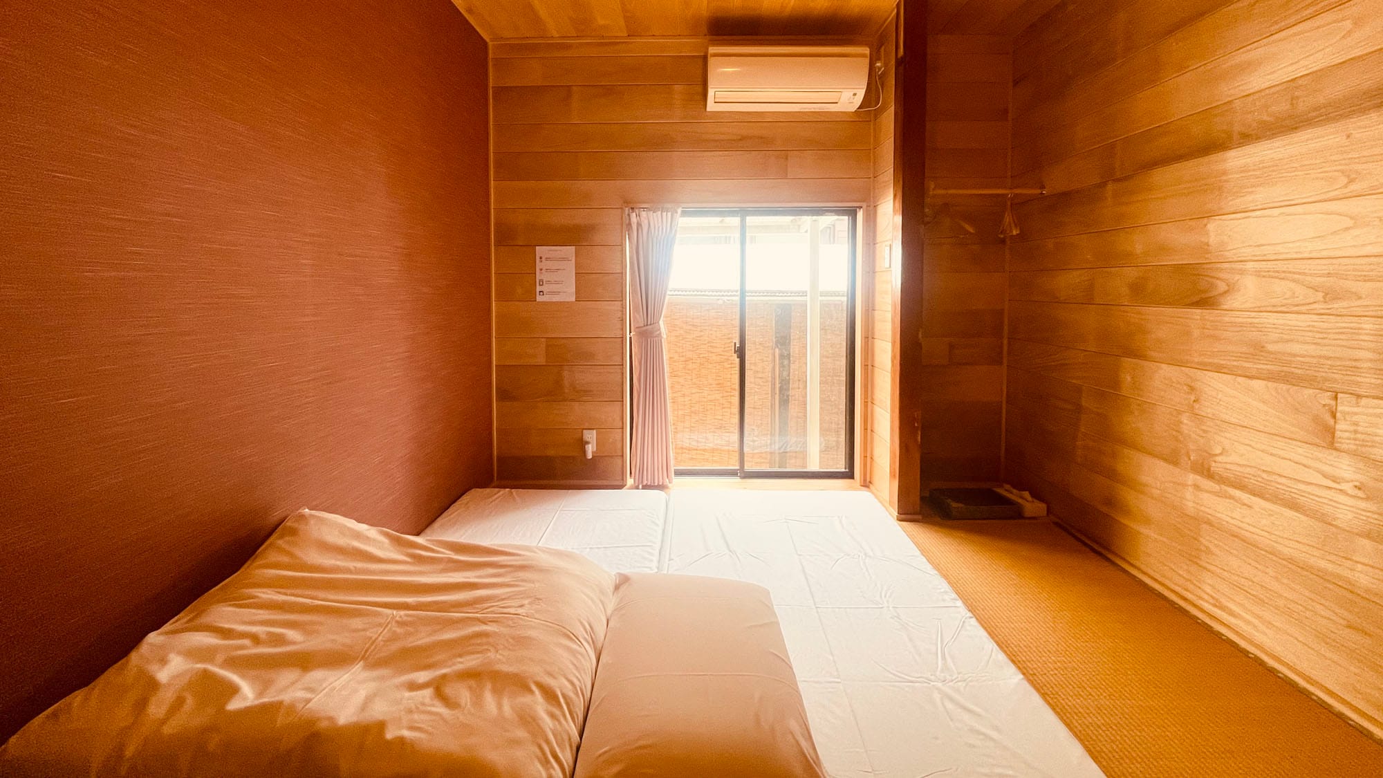 Tsubaki (twin/tatami room)