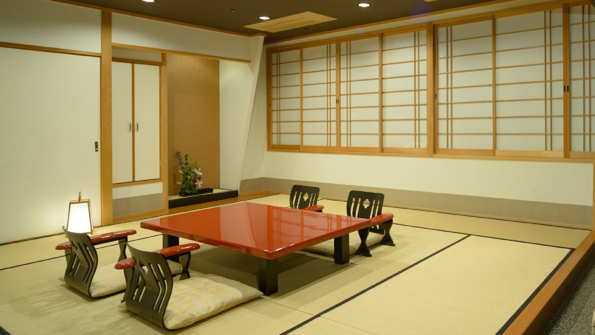 Kamar bergaya Jepang 14 tikar tatami