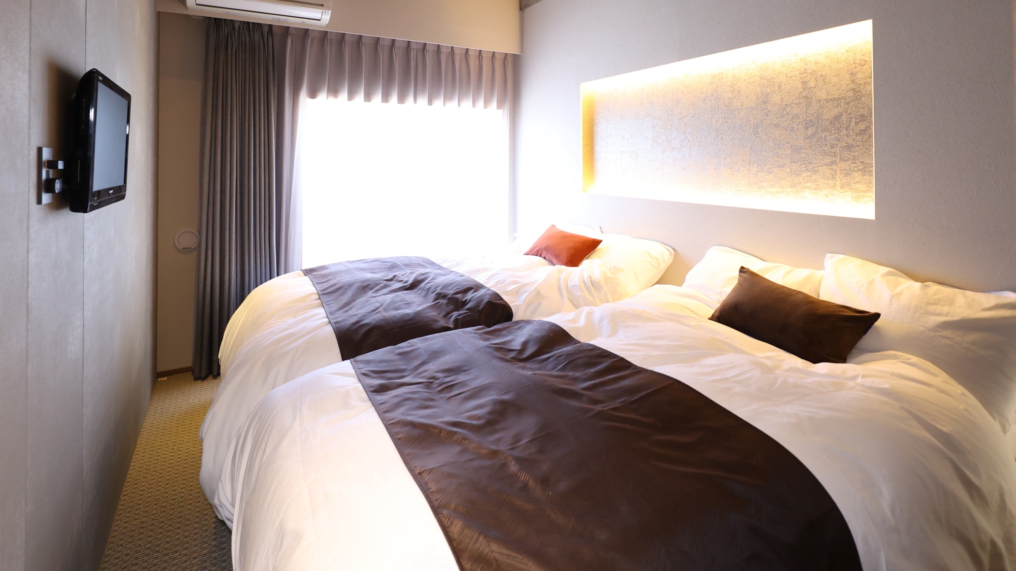 Mimine頂樓特價房臥室