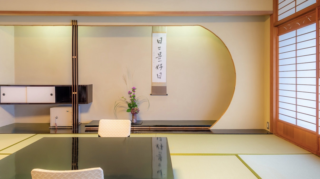 Japanese-style room