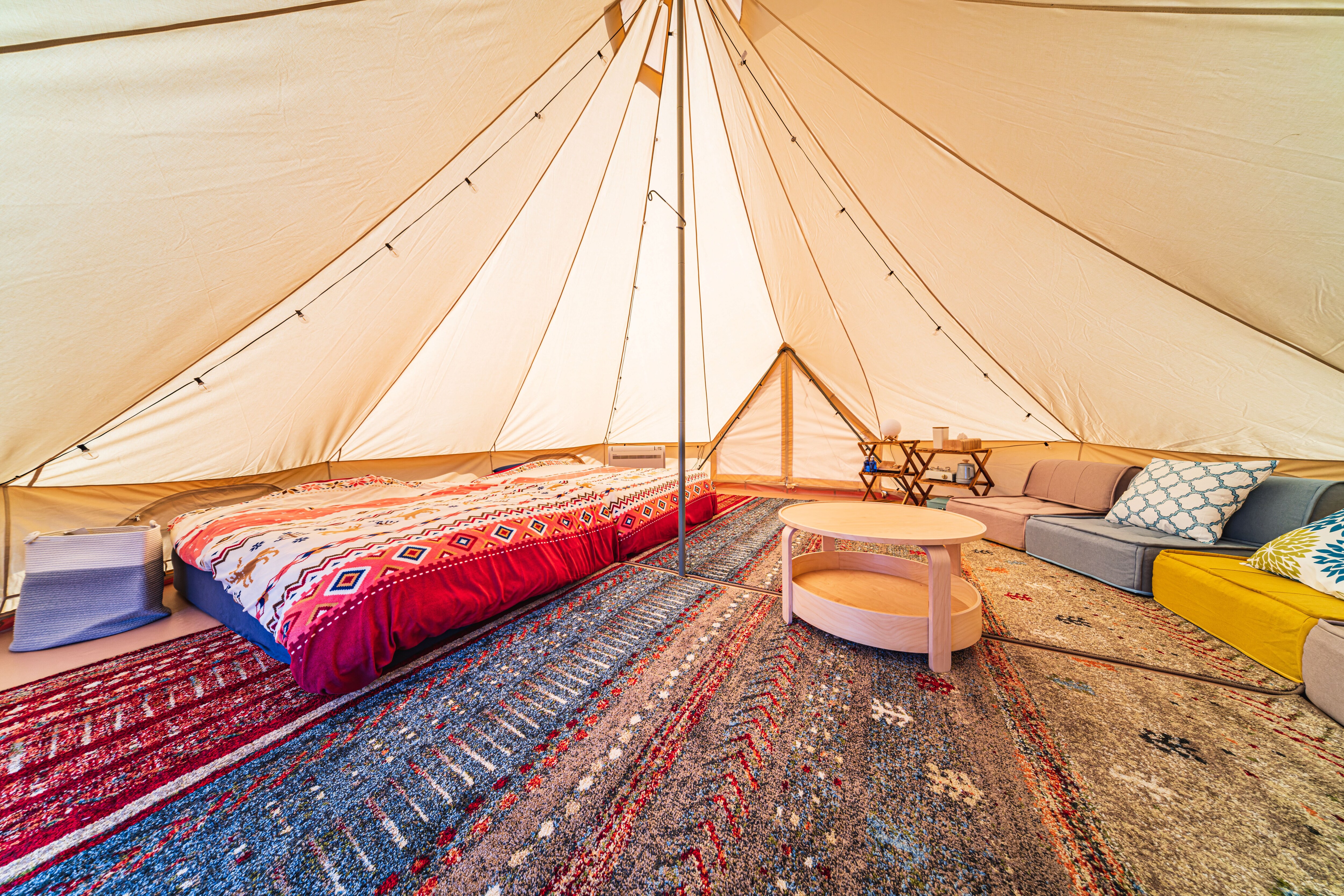 Deluxe tent (for 2 people)