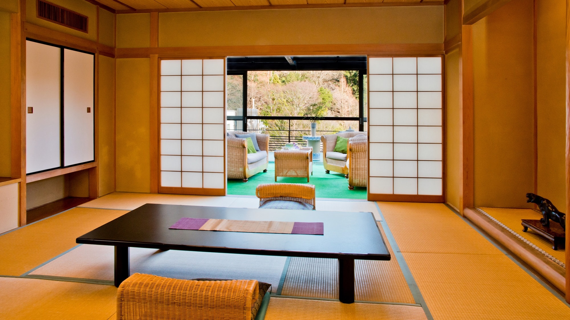 [本館 Senkei] 寬敞的客房與隔壁房間