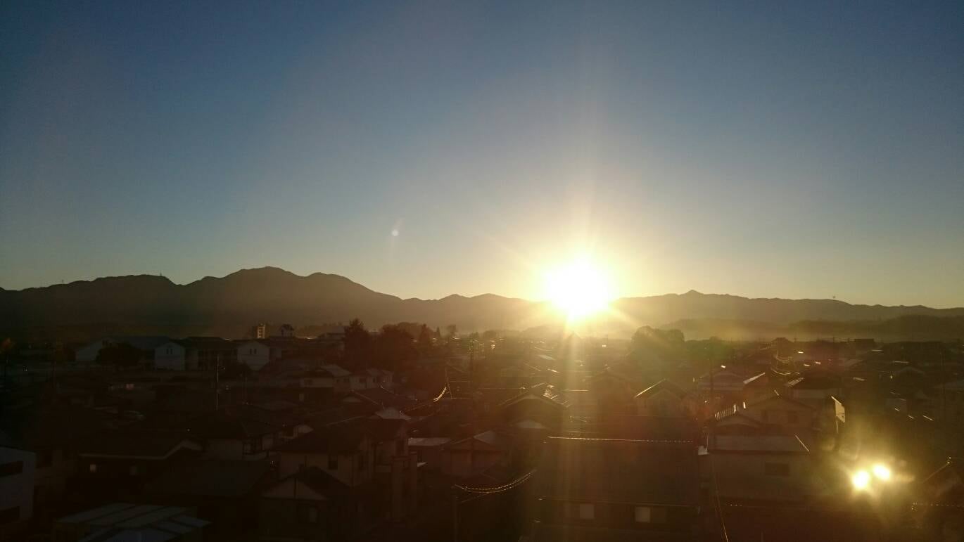 Large communal bath sunrise