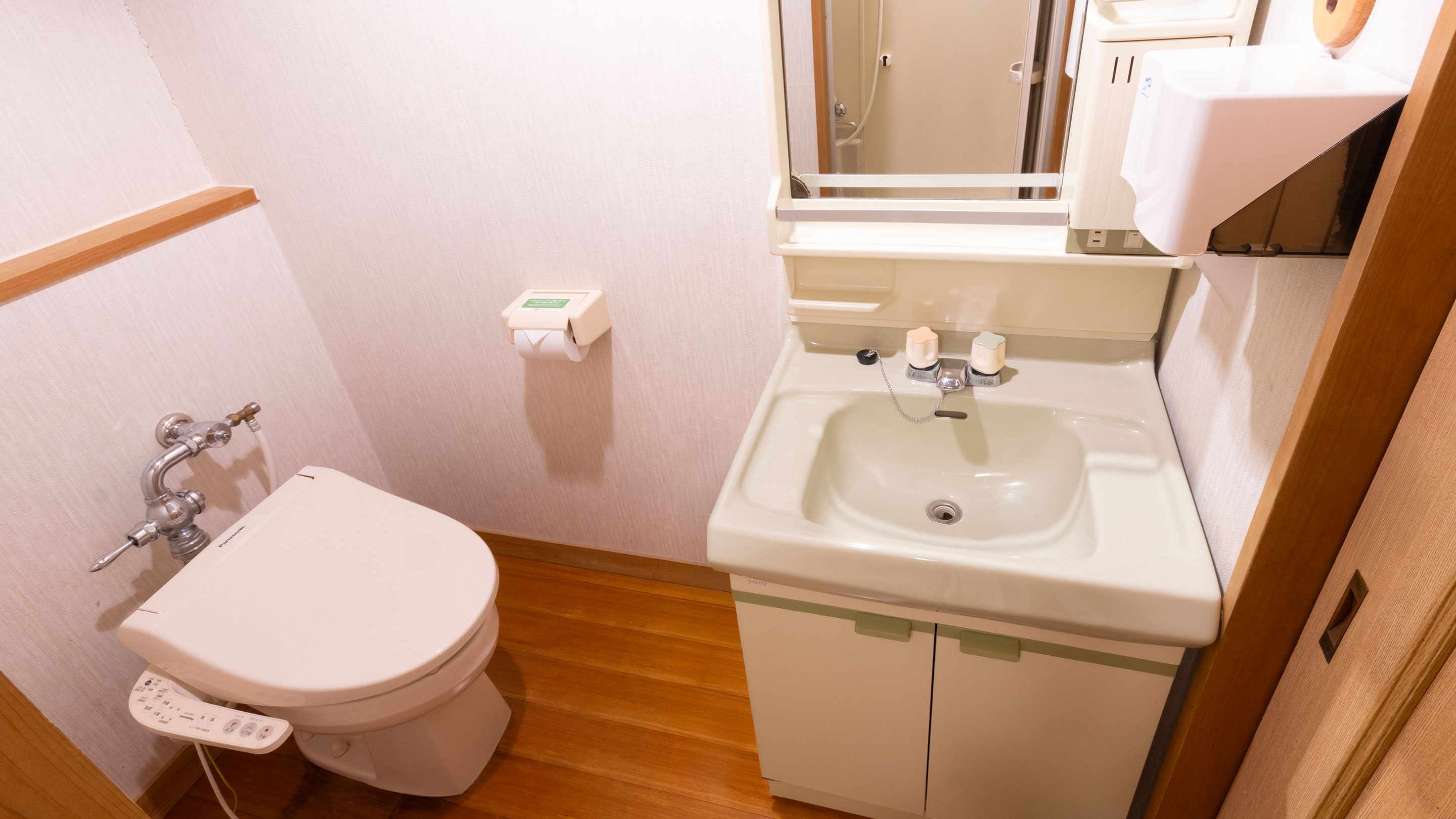 標準日式客房，可容納6人 *客房範例