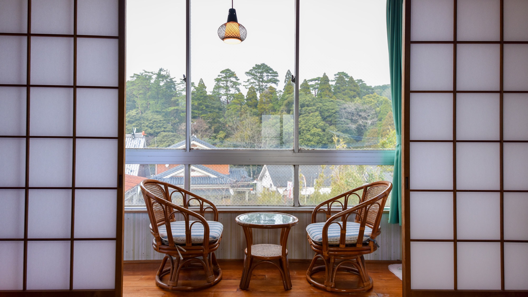 * [Japanese-style room 6 tatami mats] Enjoy the rich nature of Kirishima.