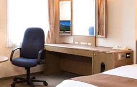 Spacious desk