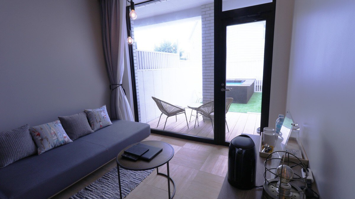 <103> Garden Twin & Sofa