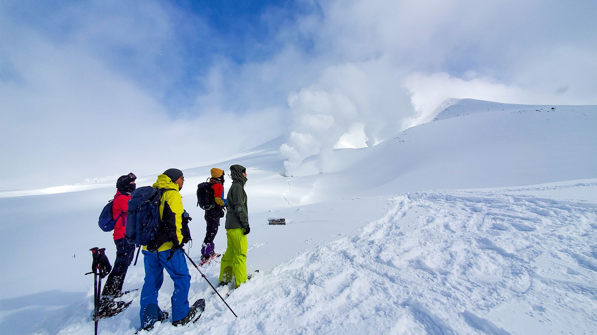・ ในฤดูหนาว คุณสามารถเพลิดเพลินกับการเล่นสกีที่ Furano Ski Resort