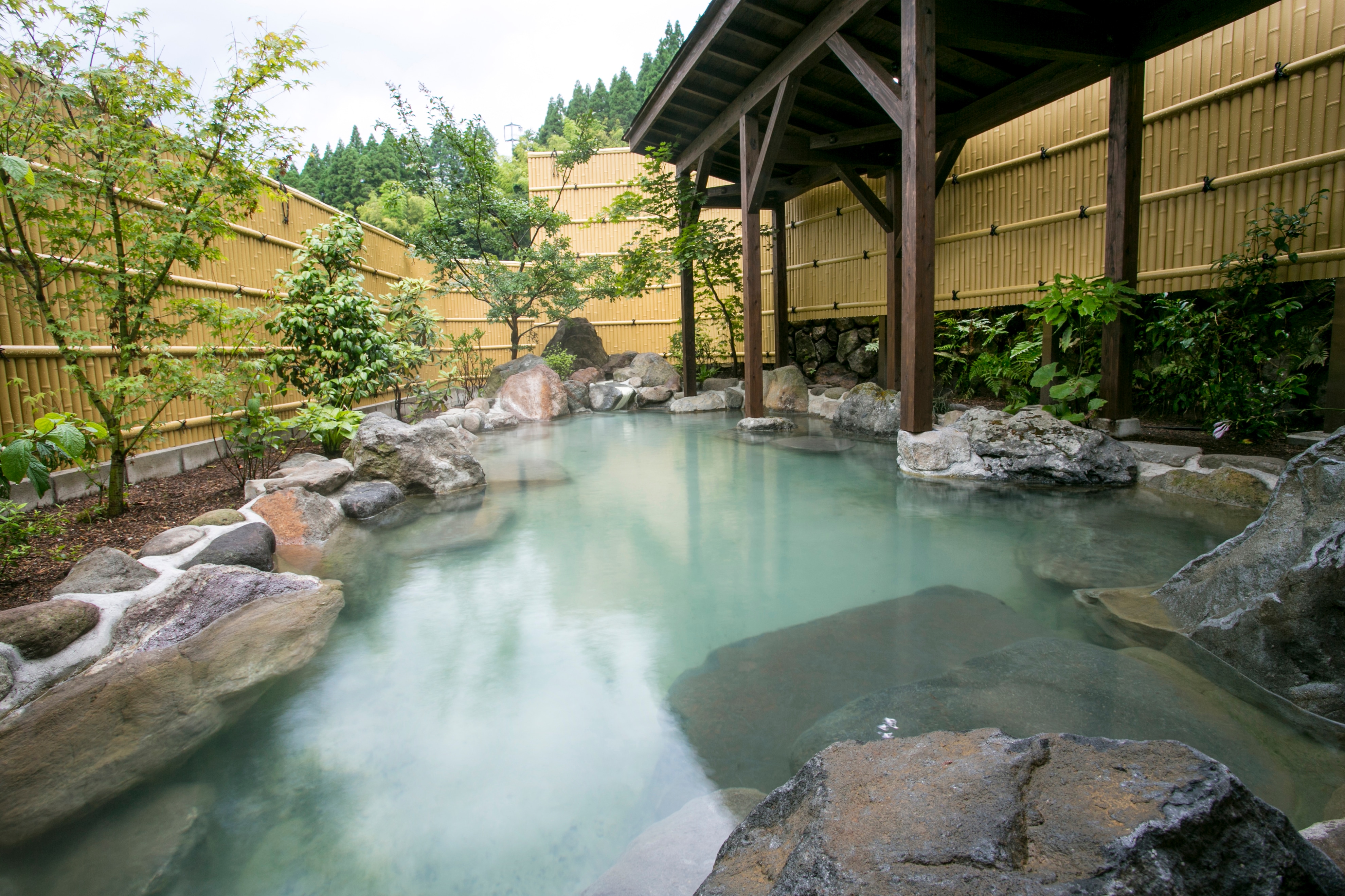 Open-air bath (for women)