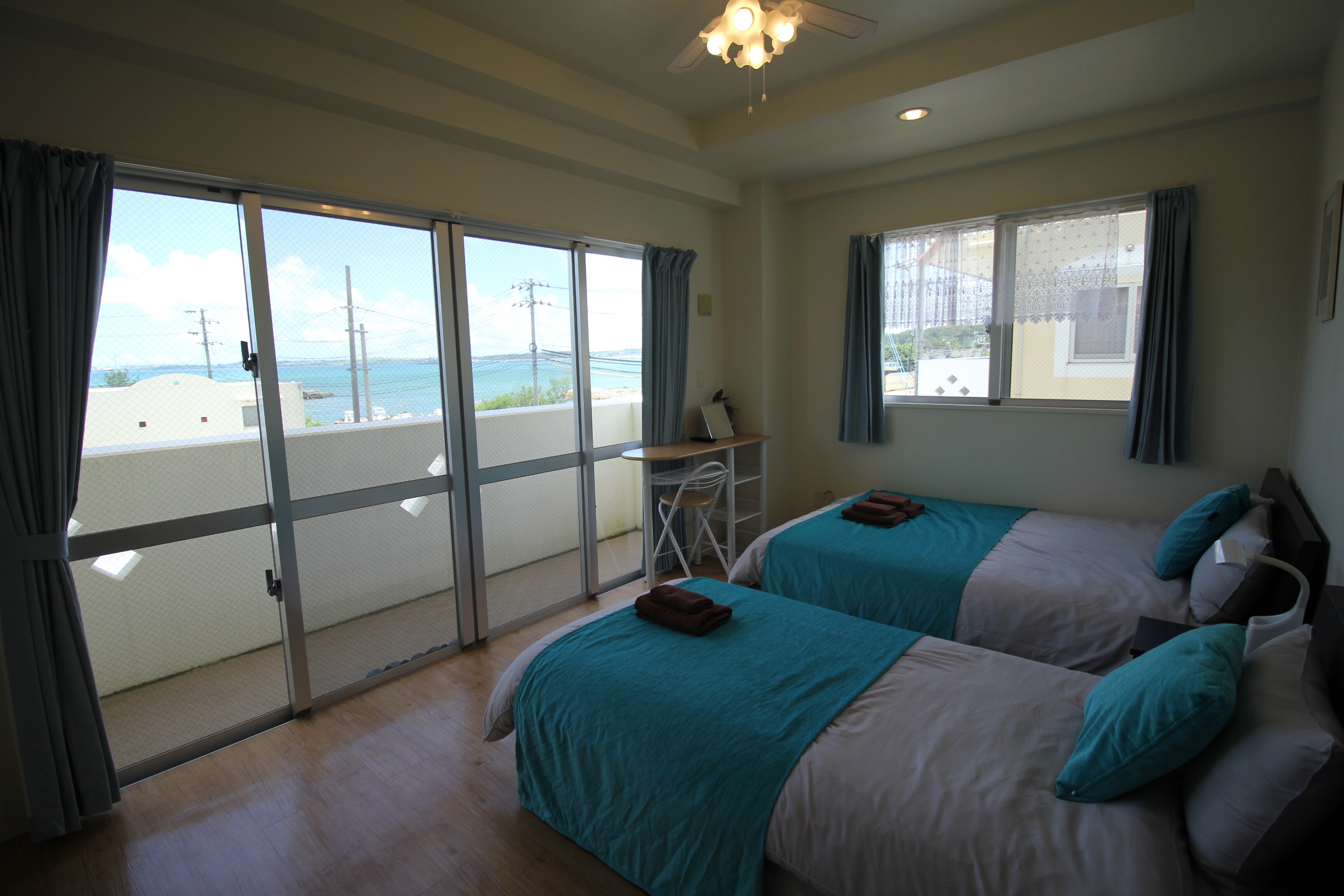 Bedroom (blue)