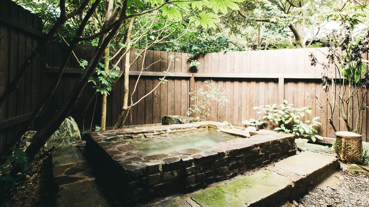 Open-air bath in Standard A-4 room