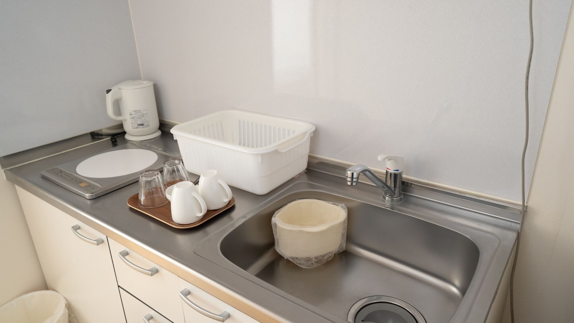 [Dapur] Memasak sederhana dapat dilakukan di dapur yang luas.
