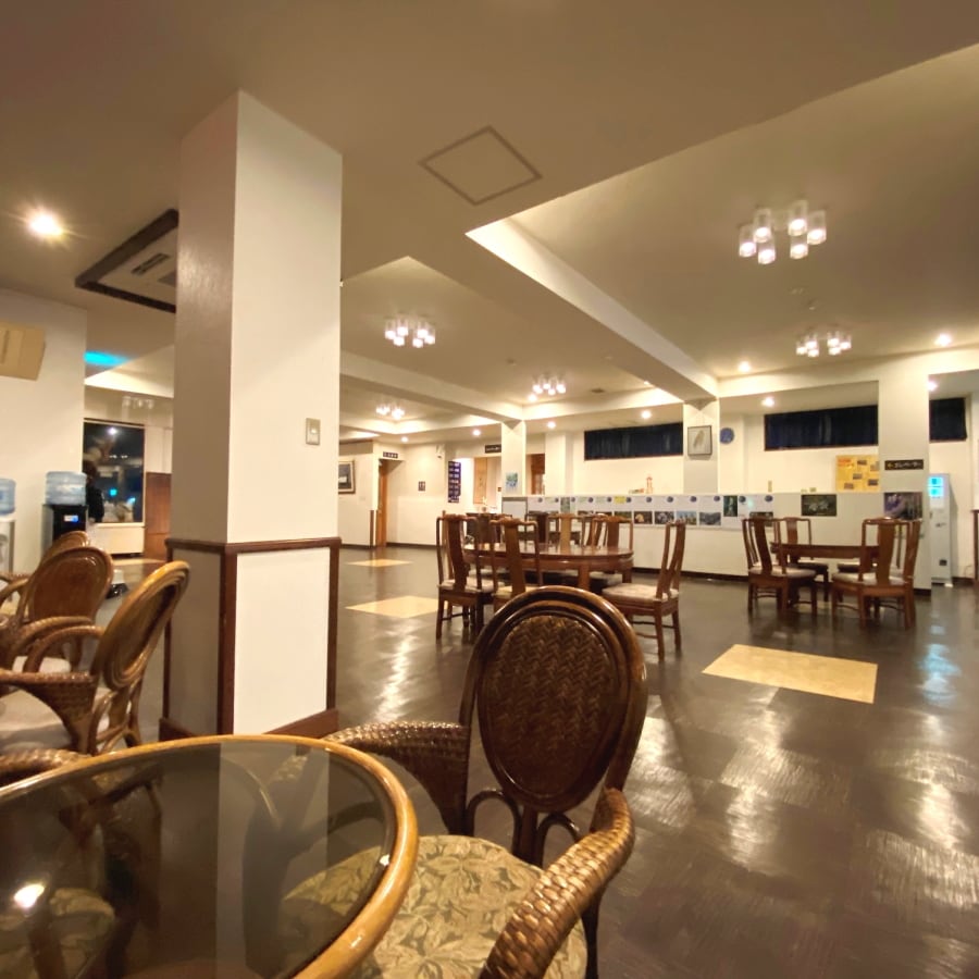 Cafe space in the lobby of the new building
