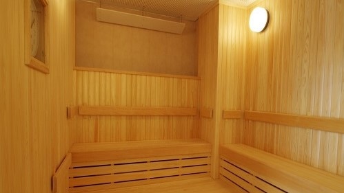 ■ Sauna