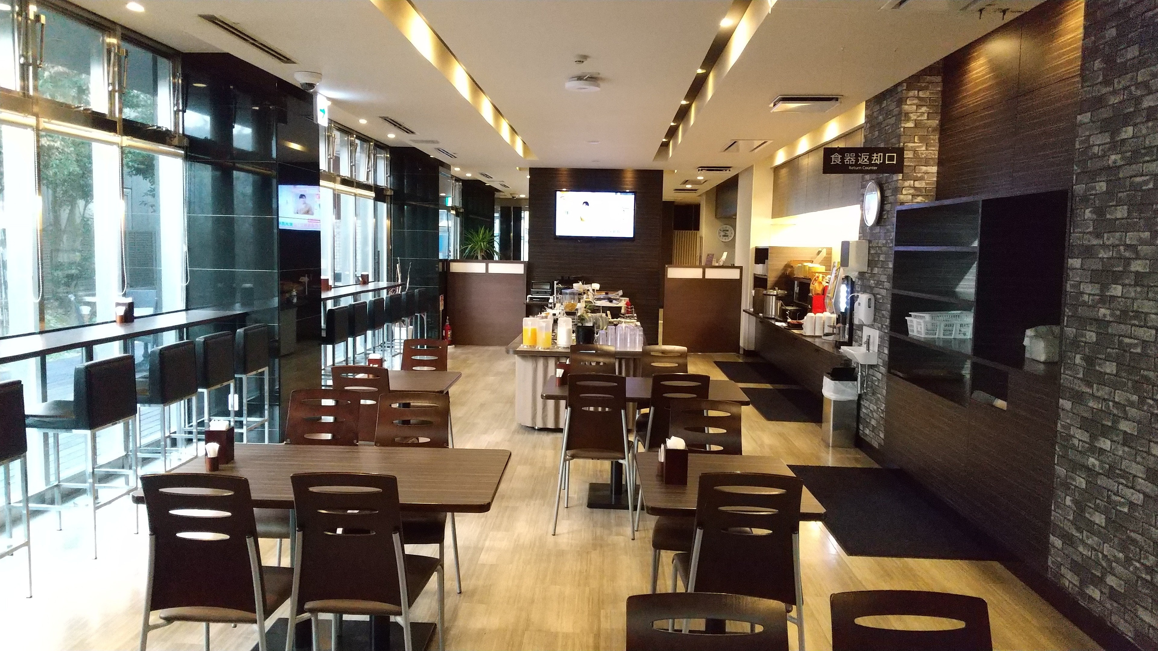 Tempat sarapan: Restoran lantai 1