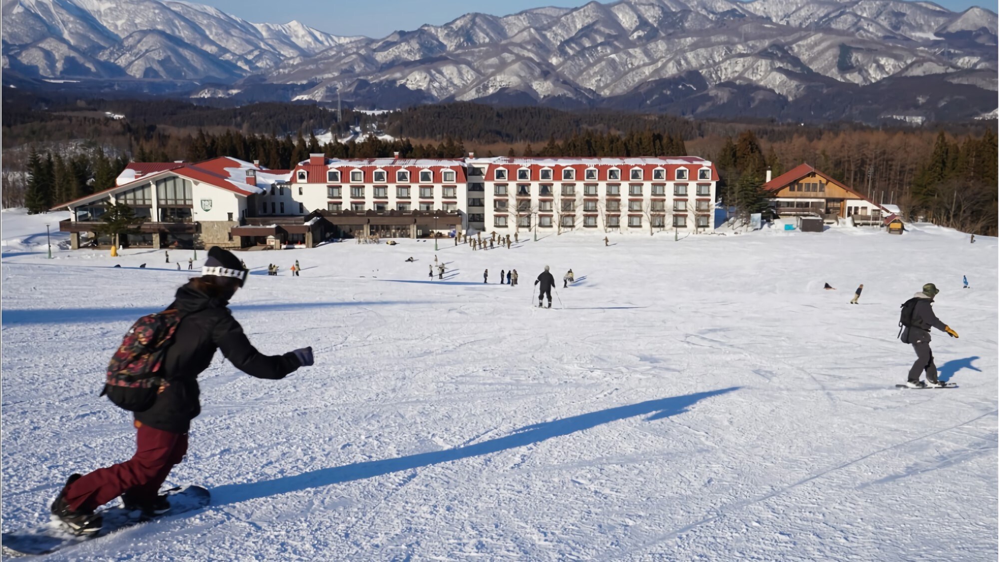 Just 0 seconds walk to the slopes!