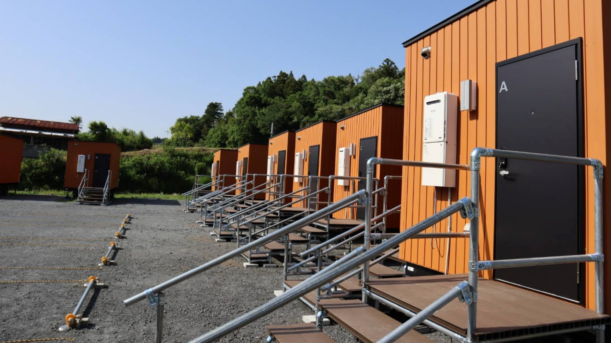 [Guest room building] The design that blends into nature is also attractive.