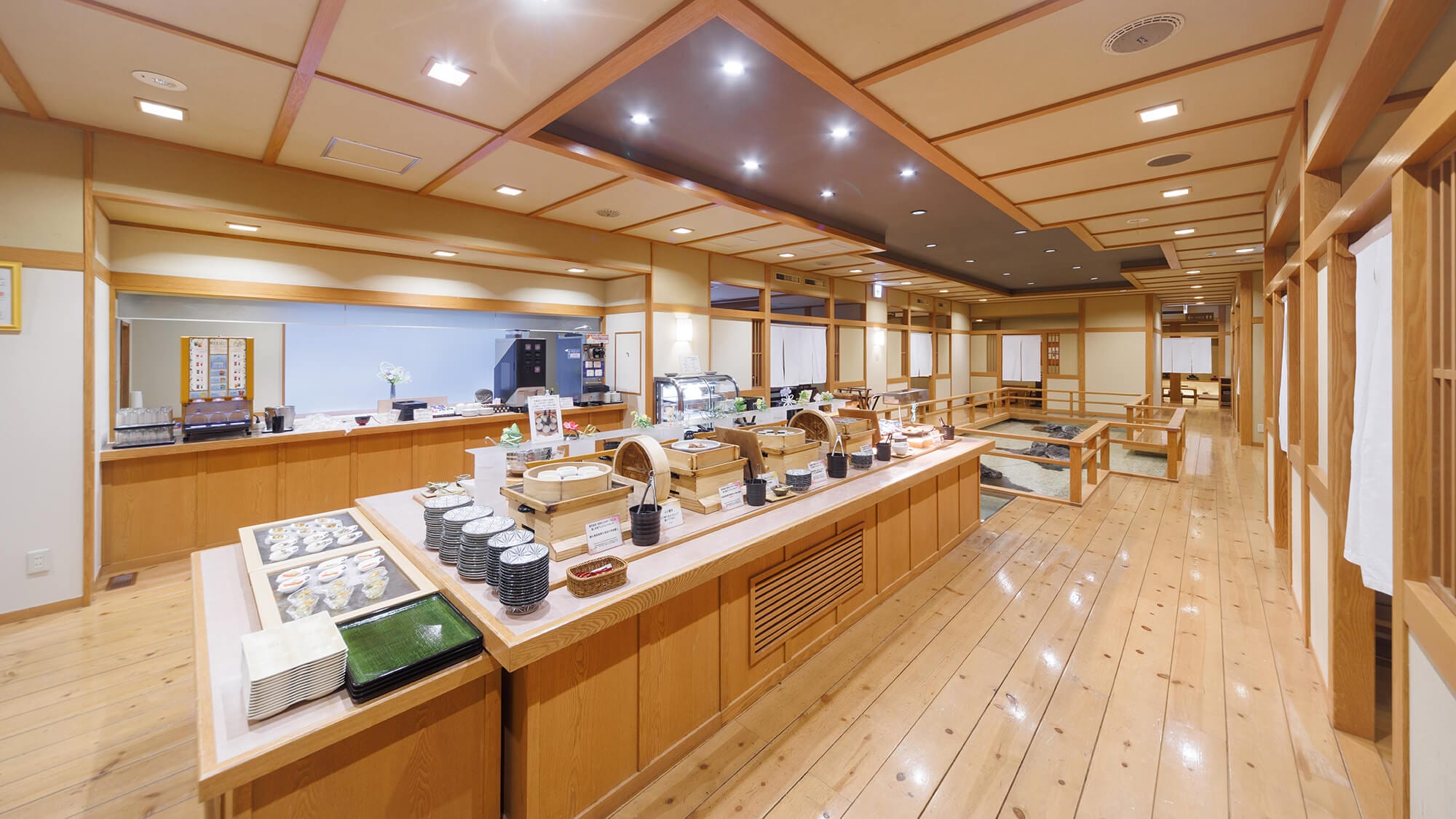 【사쿠라보】 깨끗한 수정이 펼쳐지는 공간에서, 릴렉스하면서 좋아하는 메뉴를 취할 수 있습니다