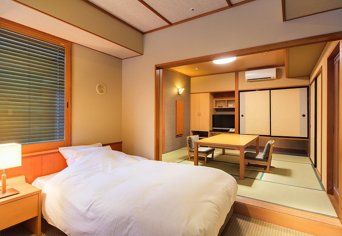 Guest room H type with open-air bath (non-smoking)