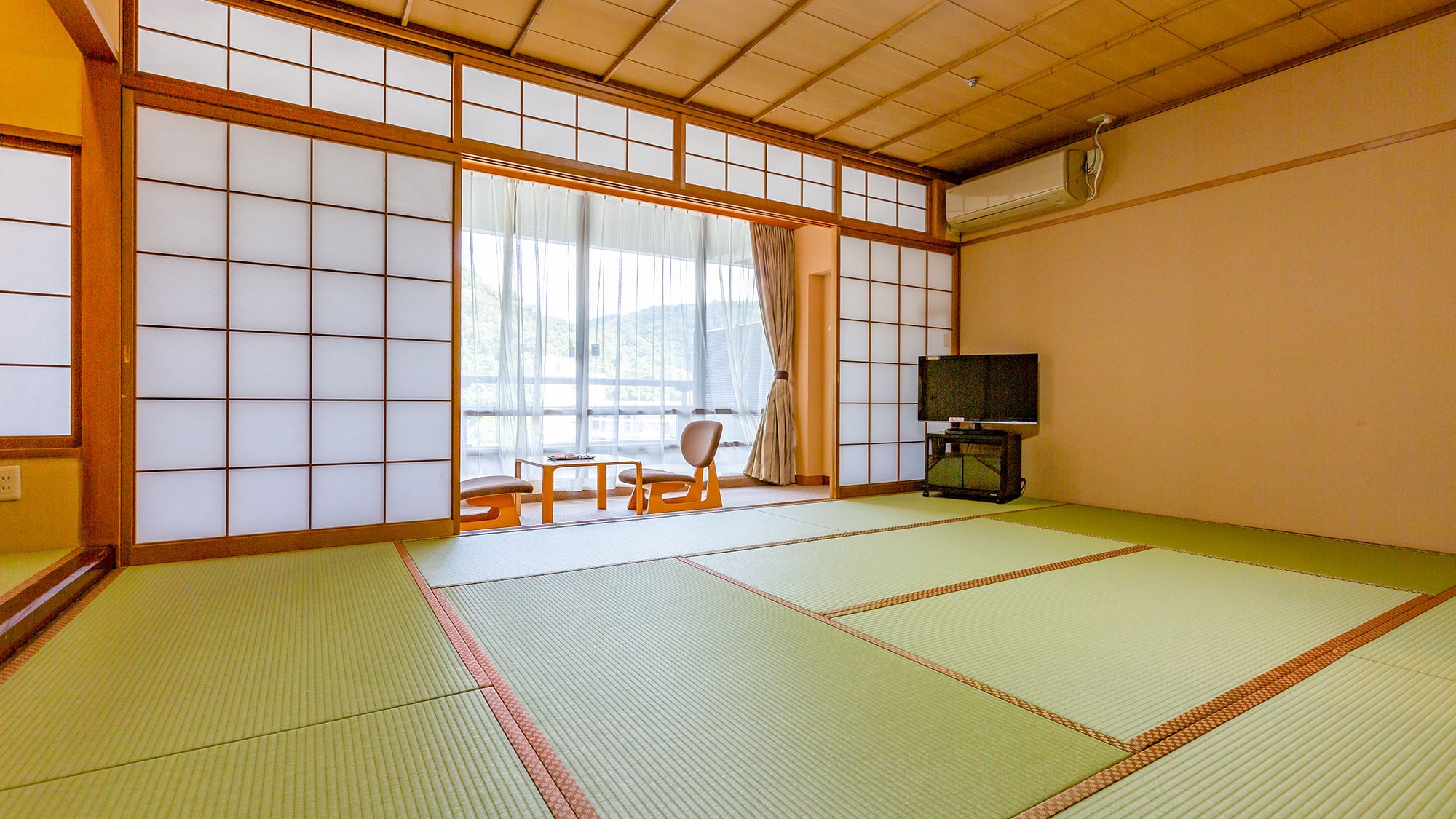 Phòng tiêu chuẩn kiểu Nhật 10 chiếu tatami có bồn tắm trong nhà