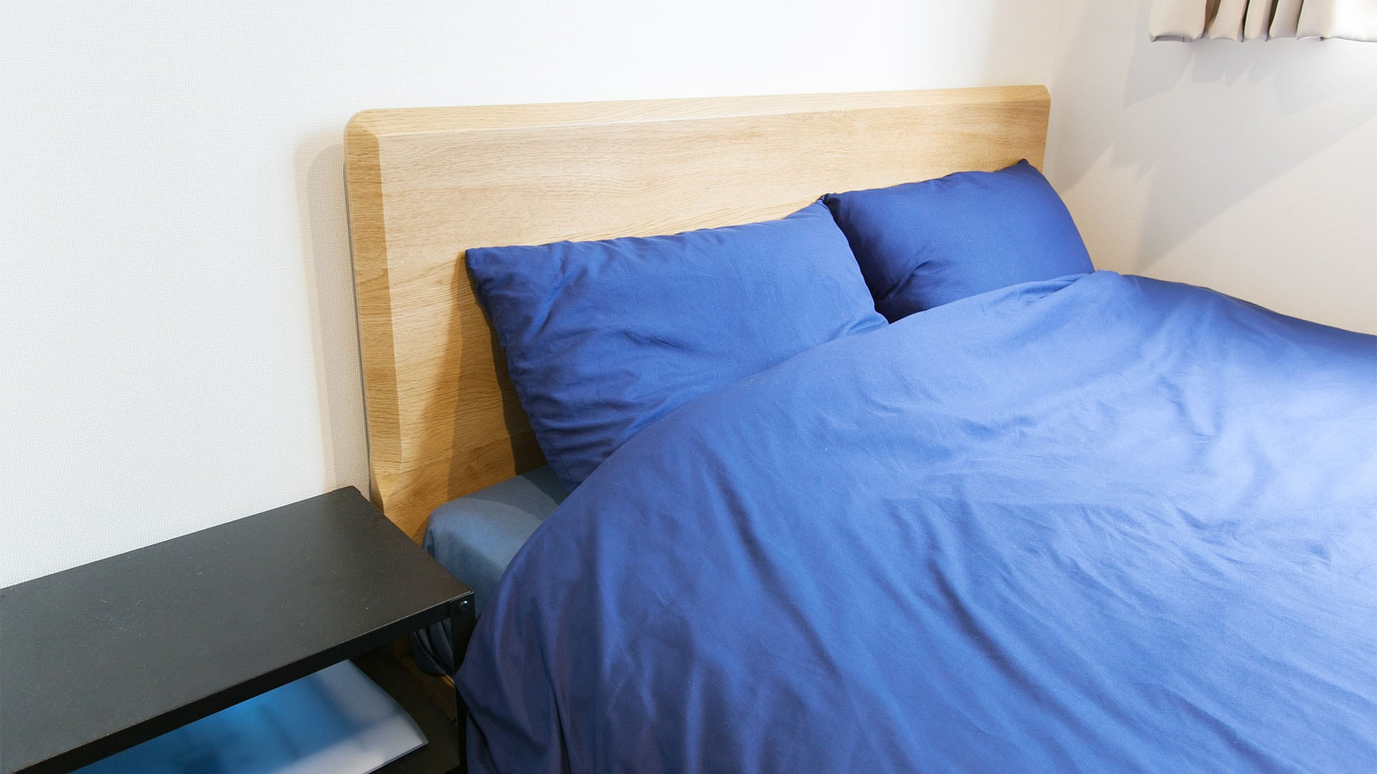 [Contoh ekonomi ganda] Kamar dengan satu tempat tidur ganda