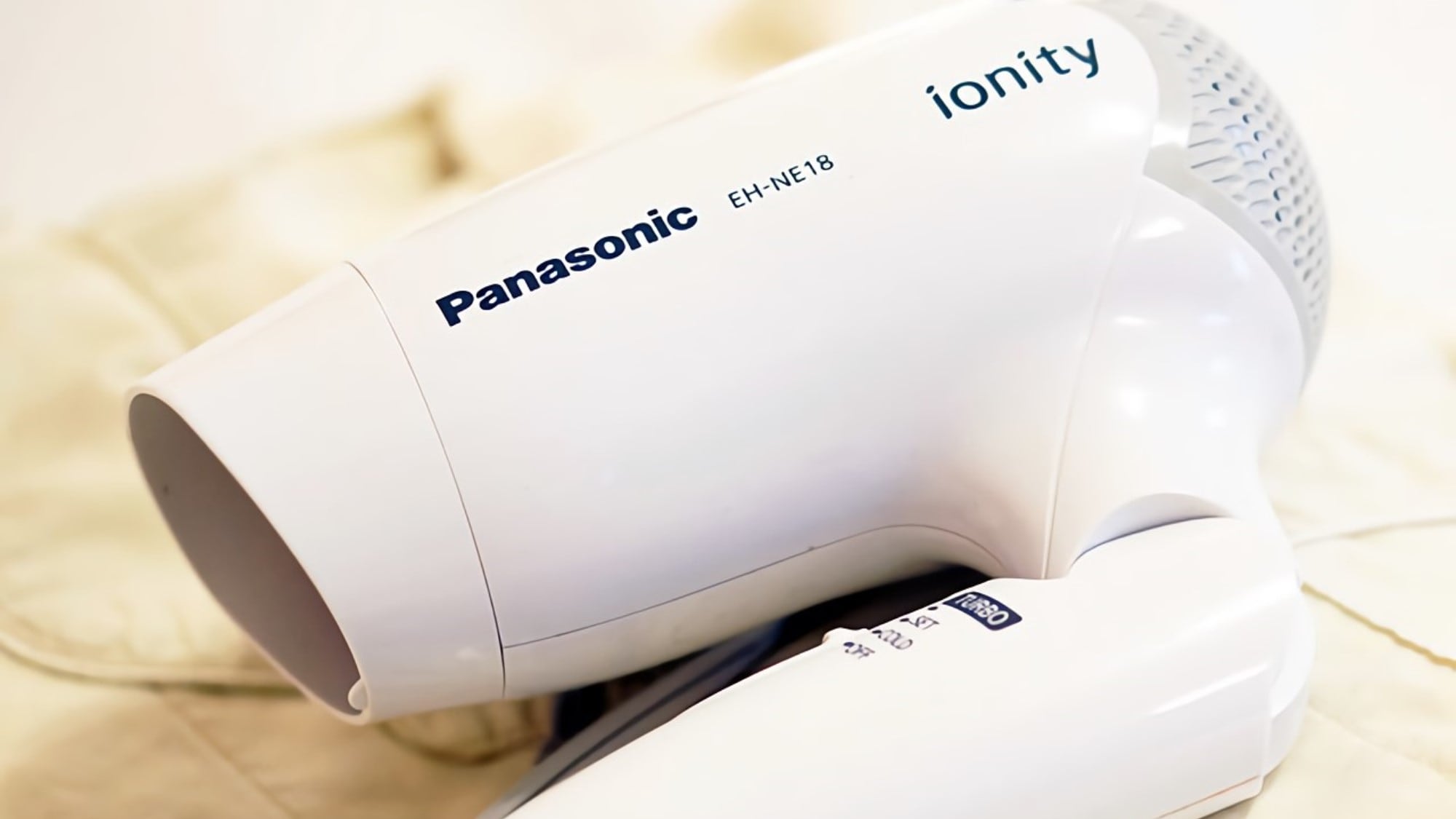 Hairdryer