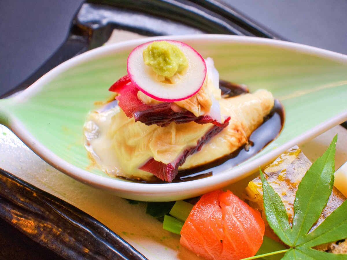 Thưởng thức bữa tiệc irori đầy màu sắc