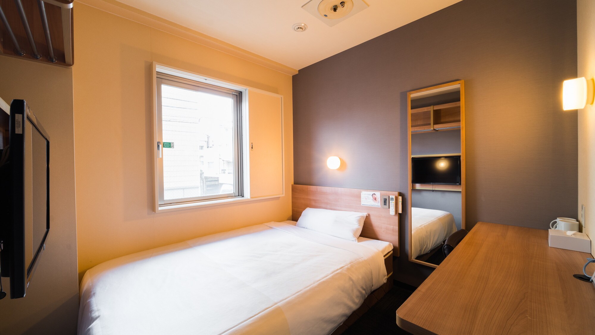 Enjoy the comfort of home even when you're on a business trip in our standard rooms in the annex.