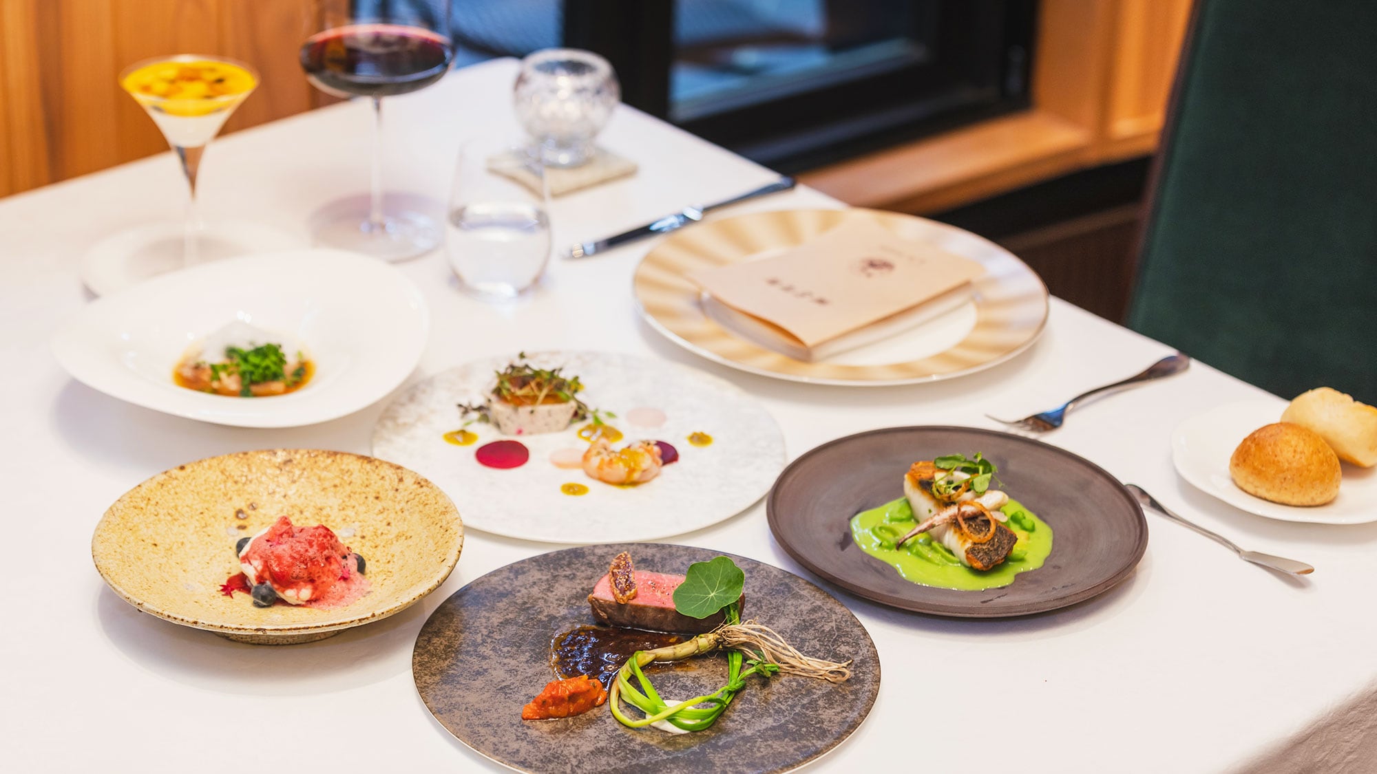 [Dinner/Course Example] We use luxurious, locally-sourced seasonal ingredients. Enjoy Nikko French cuisine that can only be found here.