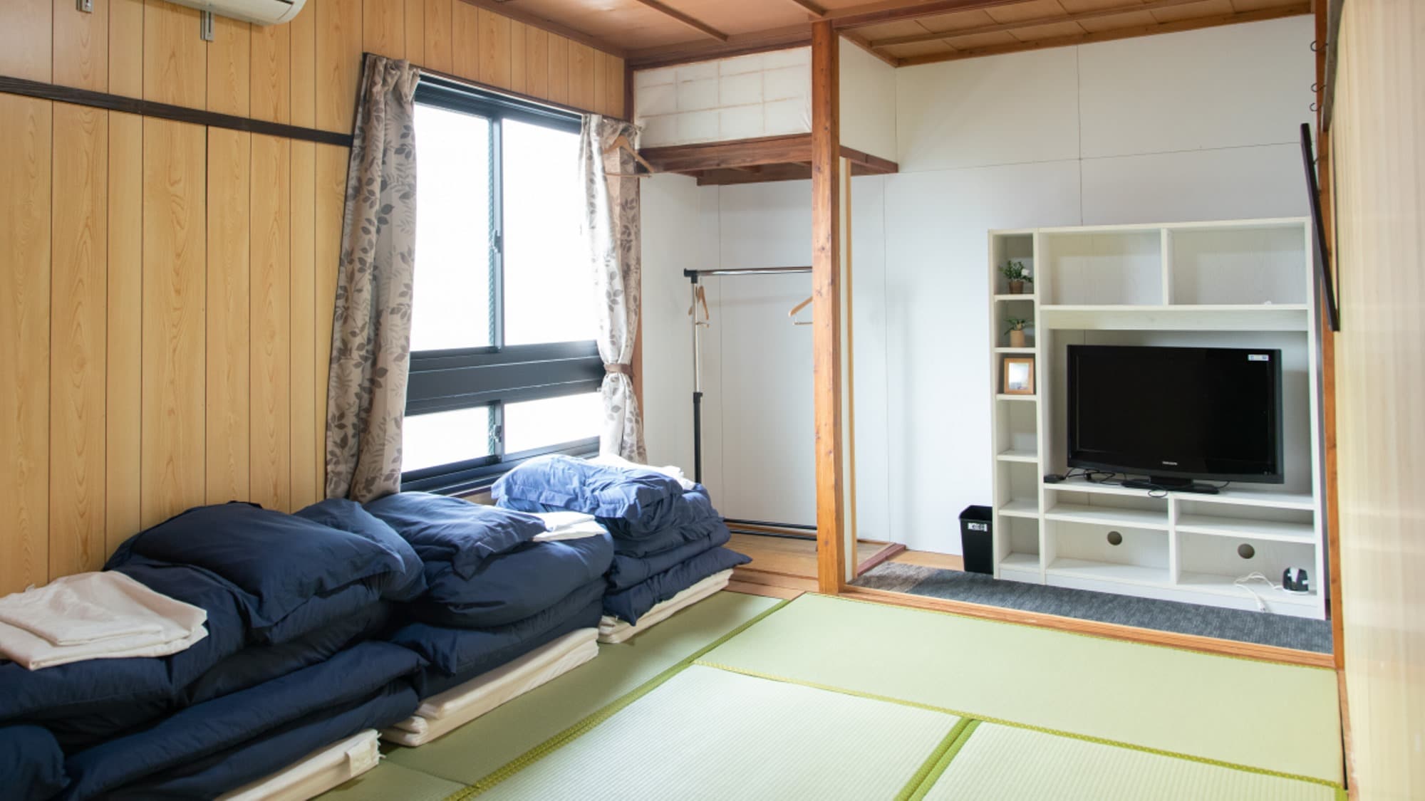 [Non-smoking] Japanese-style room for family plan | Free Wi-Fi (7 tatami mats)