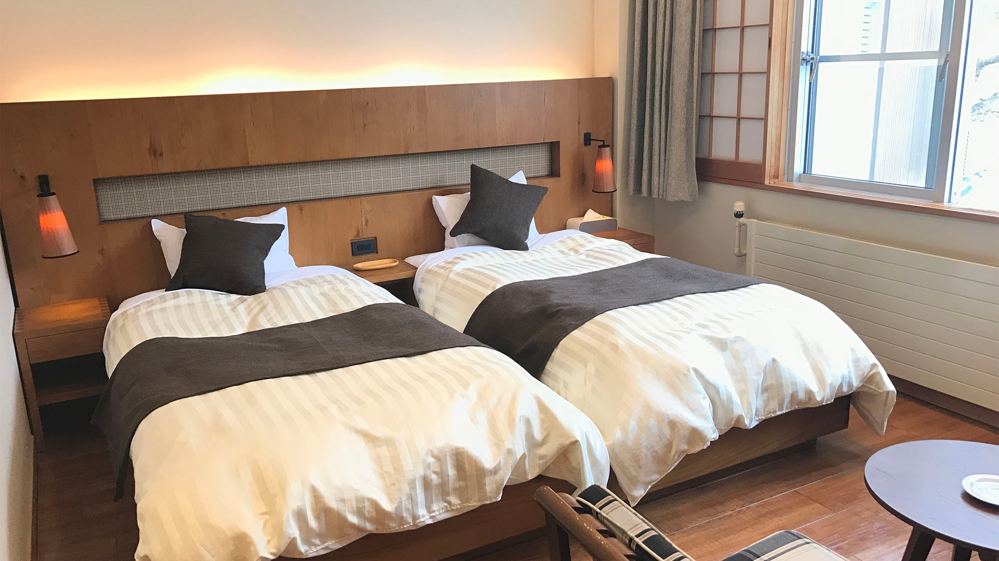 ■ Pet Friendly Western Twin Room 103