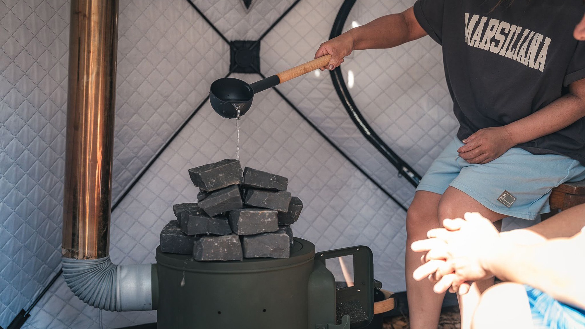 ・[Sauna] You can also enjoy the loyly, which is essential for relaxation, so please feel free to enjoy the sauna.