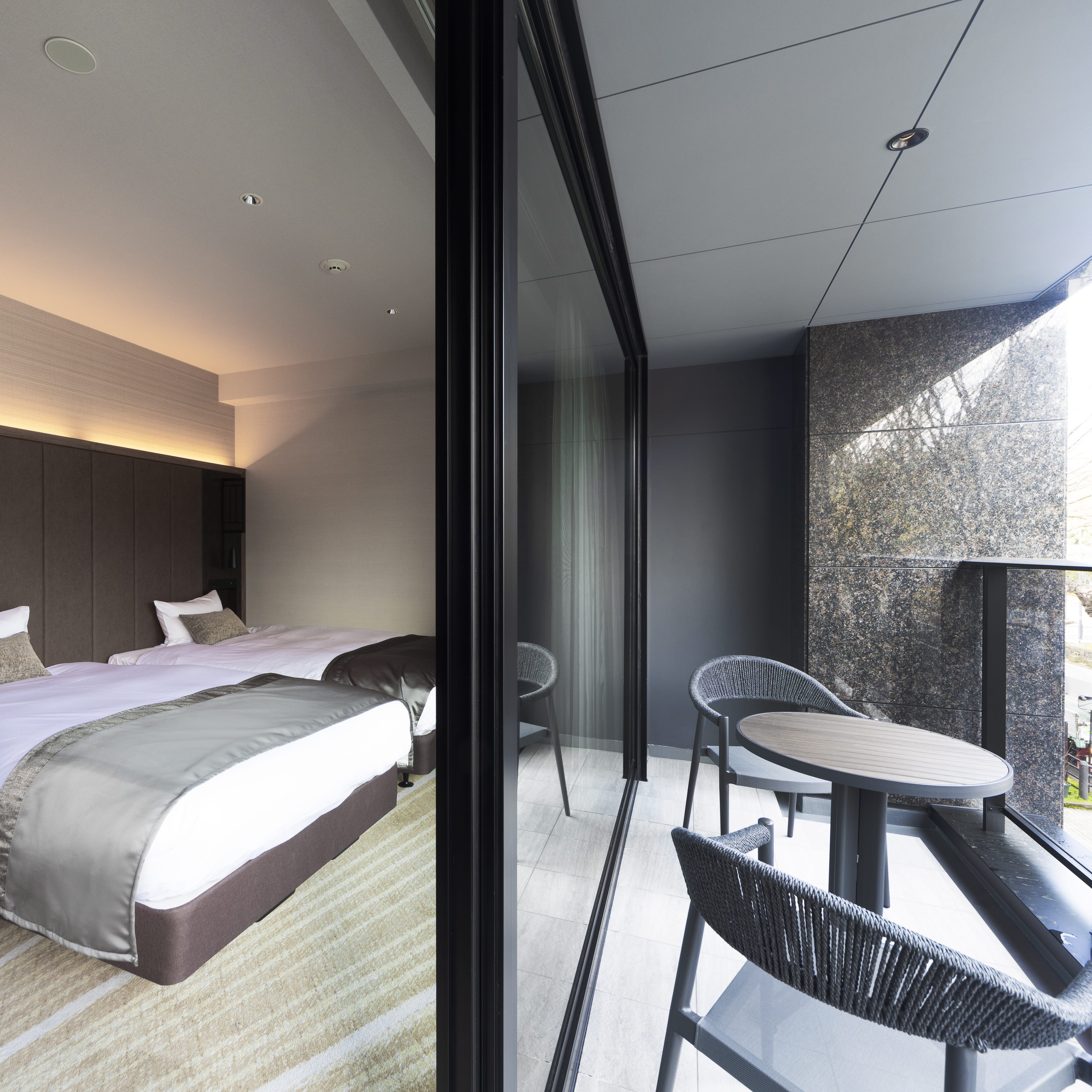 Hollywood Twin (with terrace) (room)