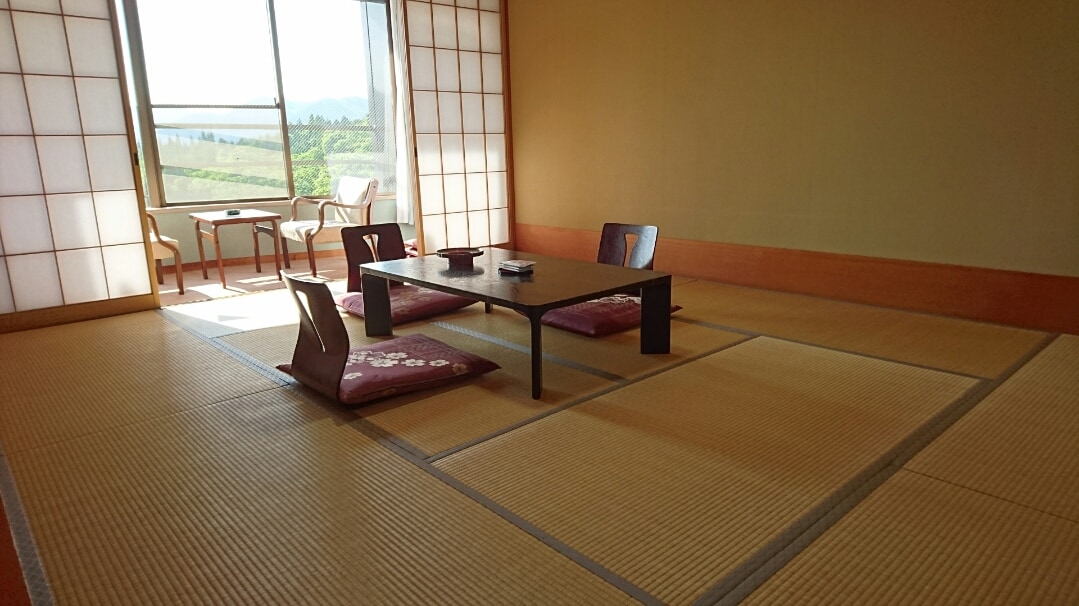 10 tatami room