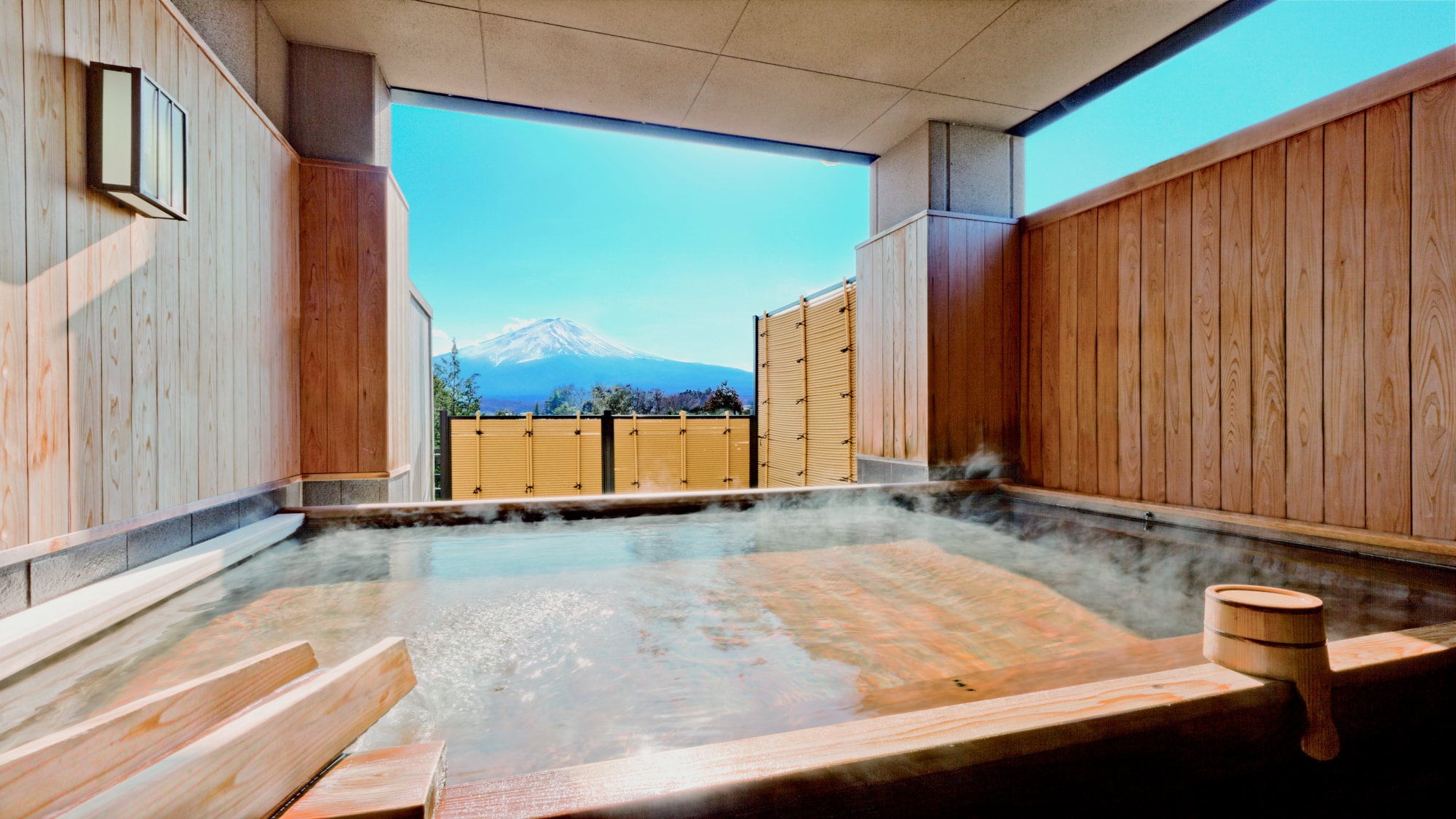 Miharashi open-air bath "Fuji no Yu"