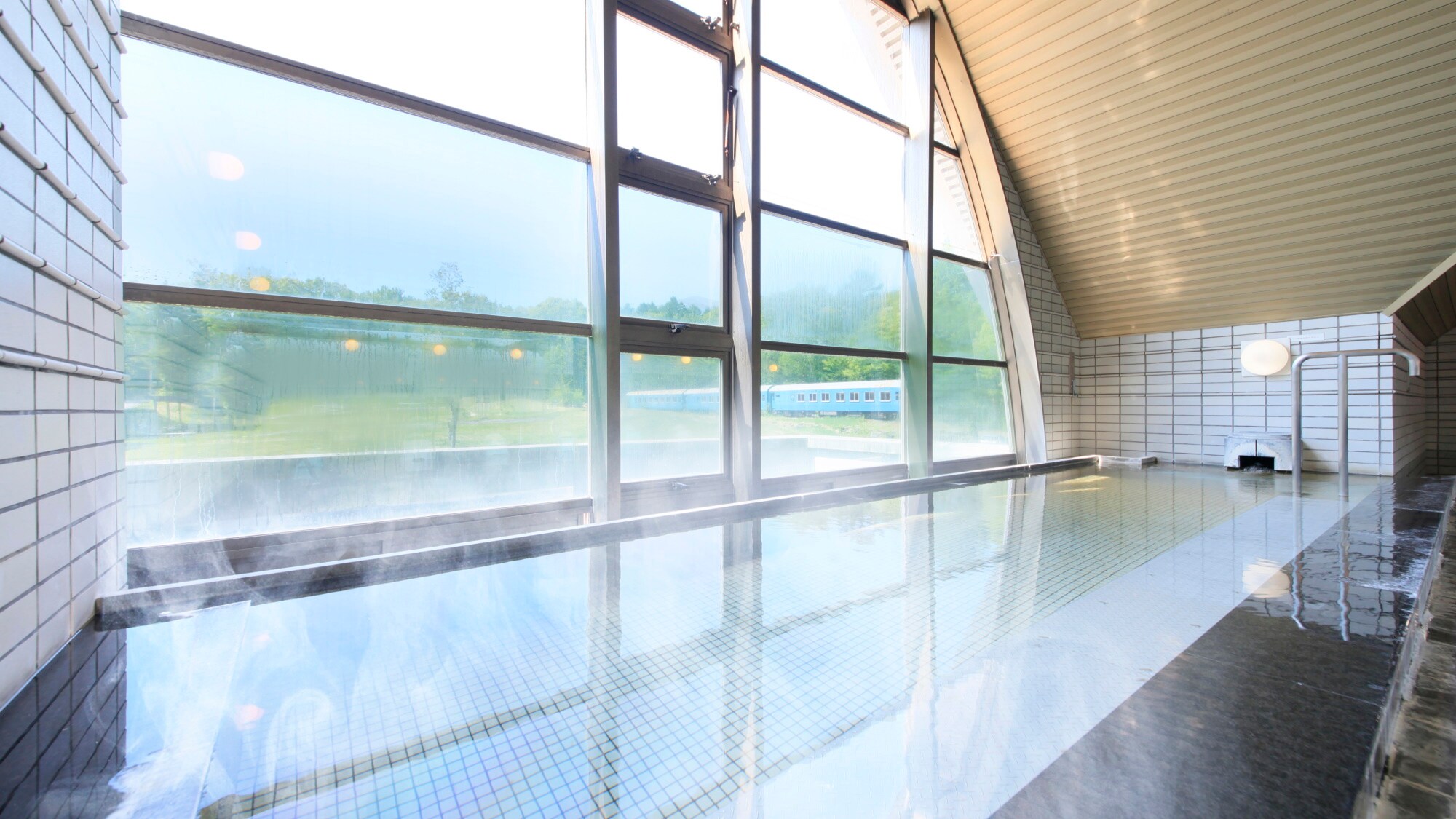 [Hataya Onsen] Alkaline simple hot spring / Additional 500 yen (tax included, ages 4 and up / per visit)