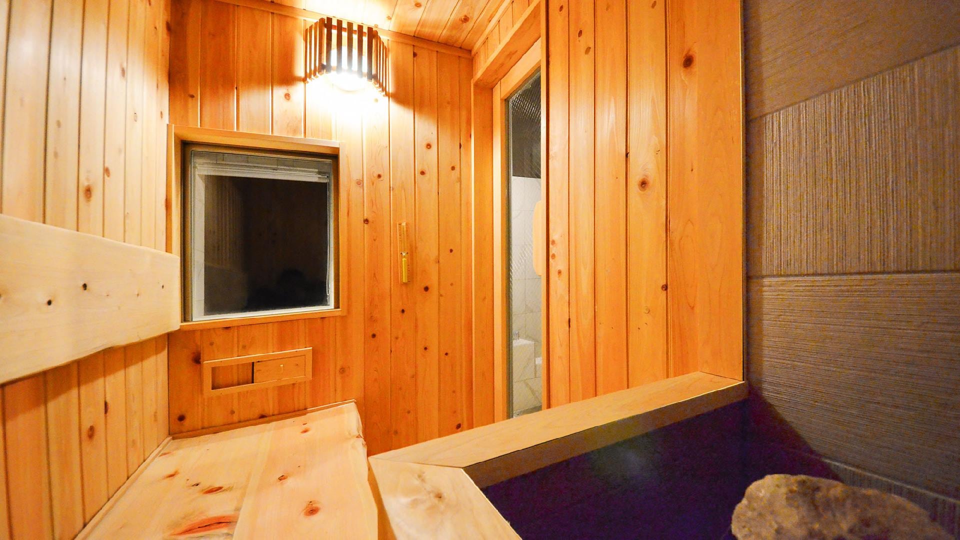 ・Shunyo: Sauna