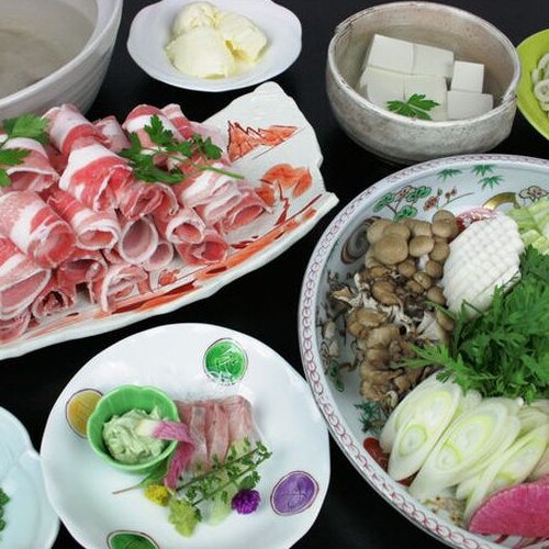 [1 đêm, bao gồm 2 bữa ăn] Lẩu shabu-shabu thịt lợn