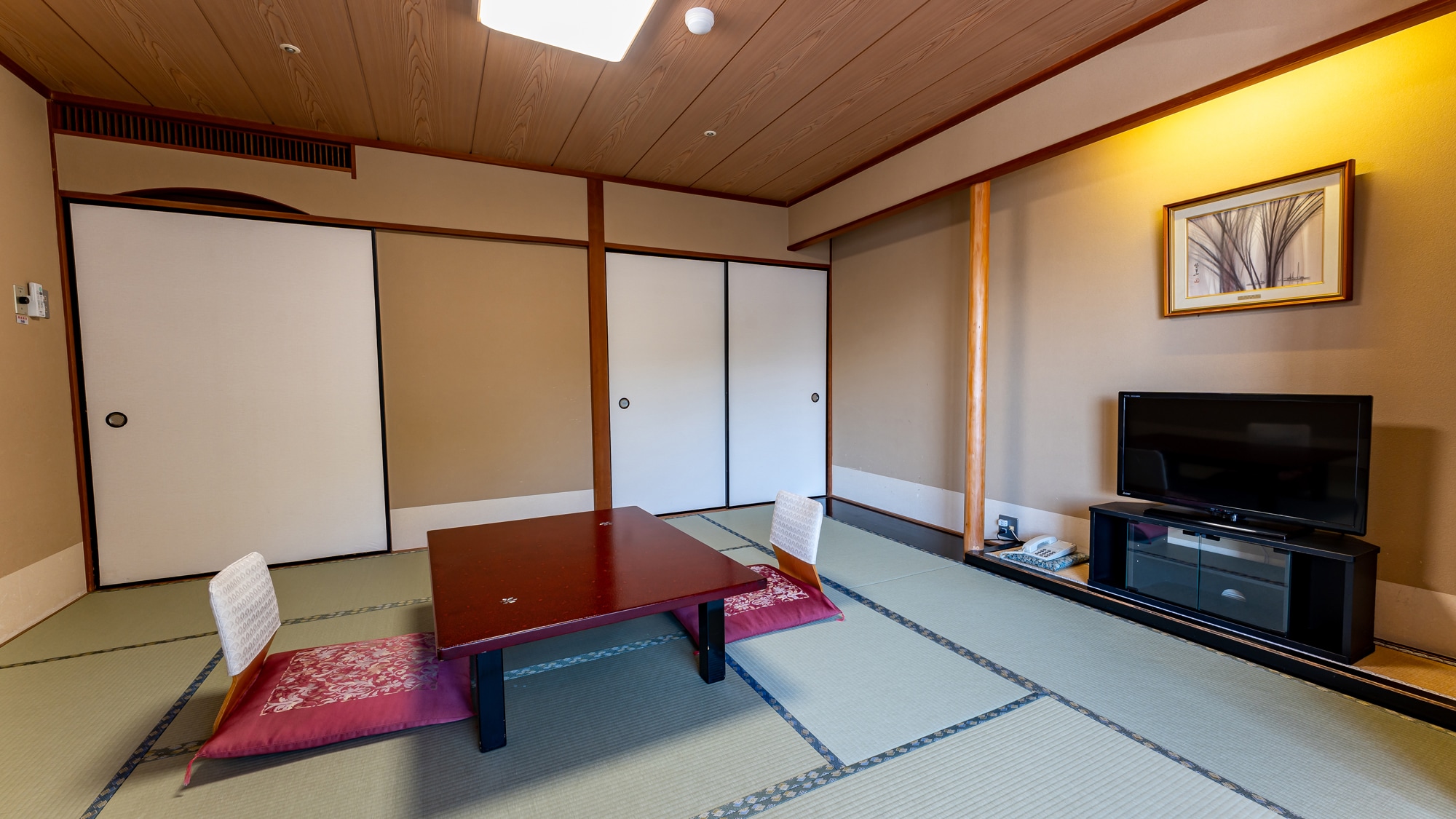 Standard Japanese-style room 10 tatami mats