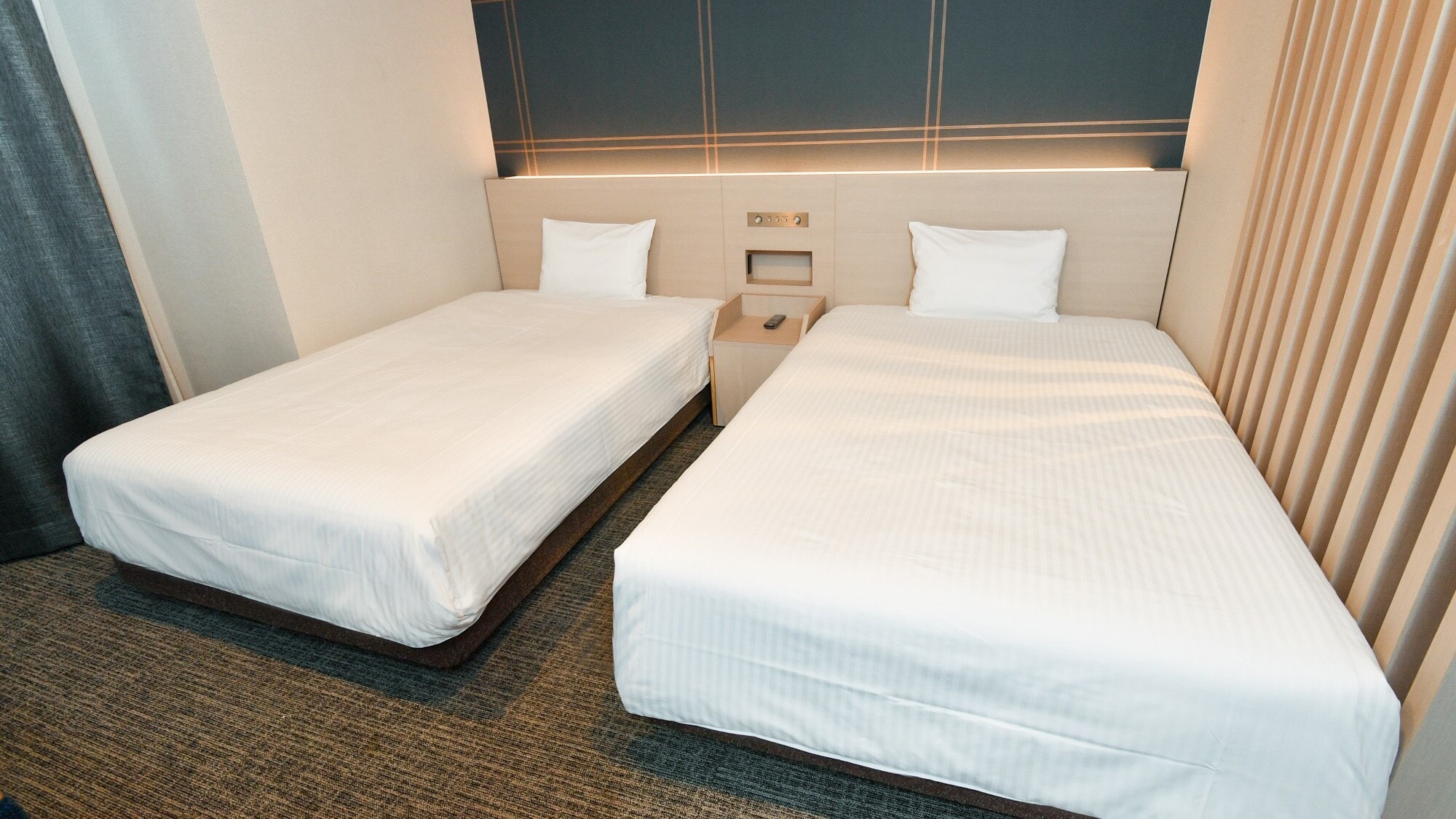 ห้องมาตรฐานเตียงคู่ | รองรับผู้ใหญ่สูงสุด 2 ท่าน และเด็กก่อนวัยเรียน 2 ท่าน