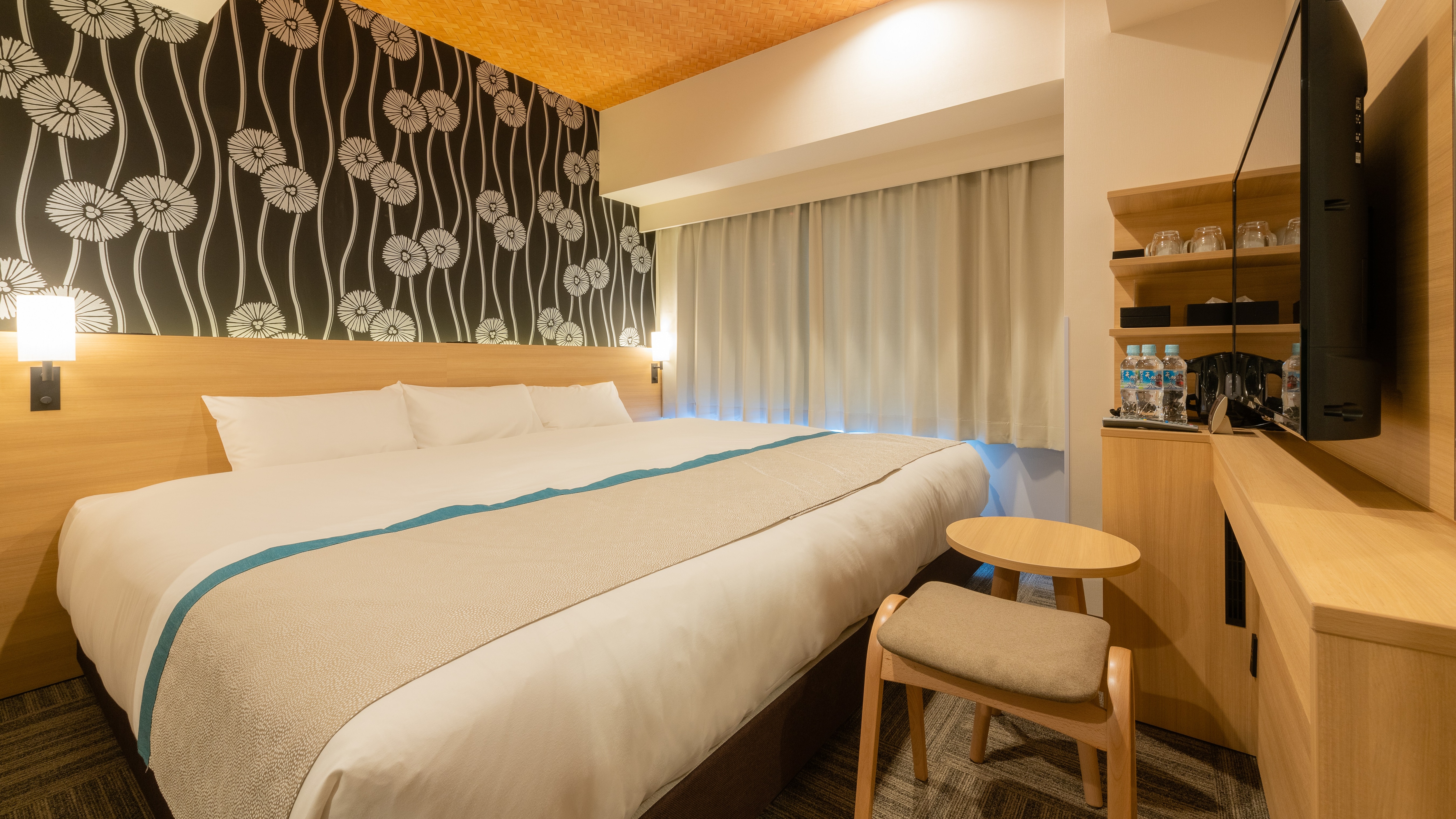 Large King (15㎡) 240cm & times; 195cm 1 bed for 3 people