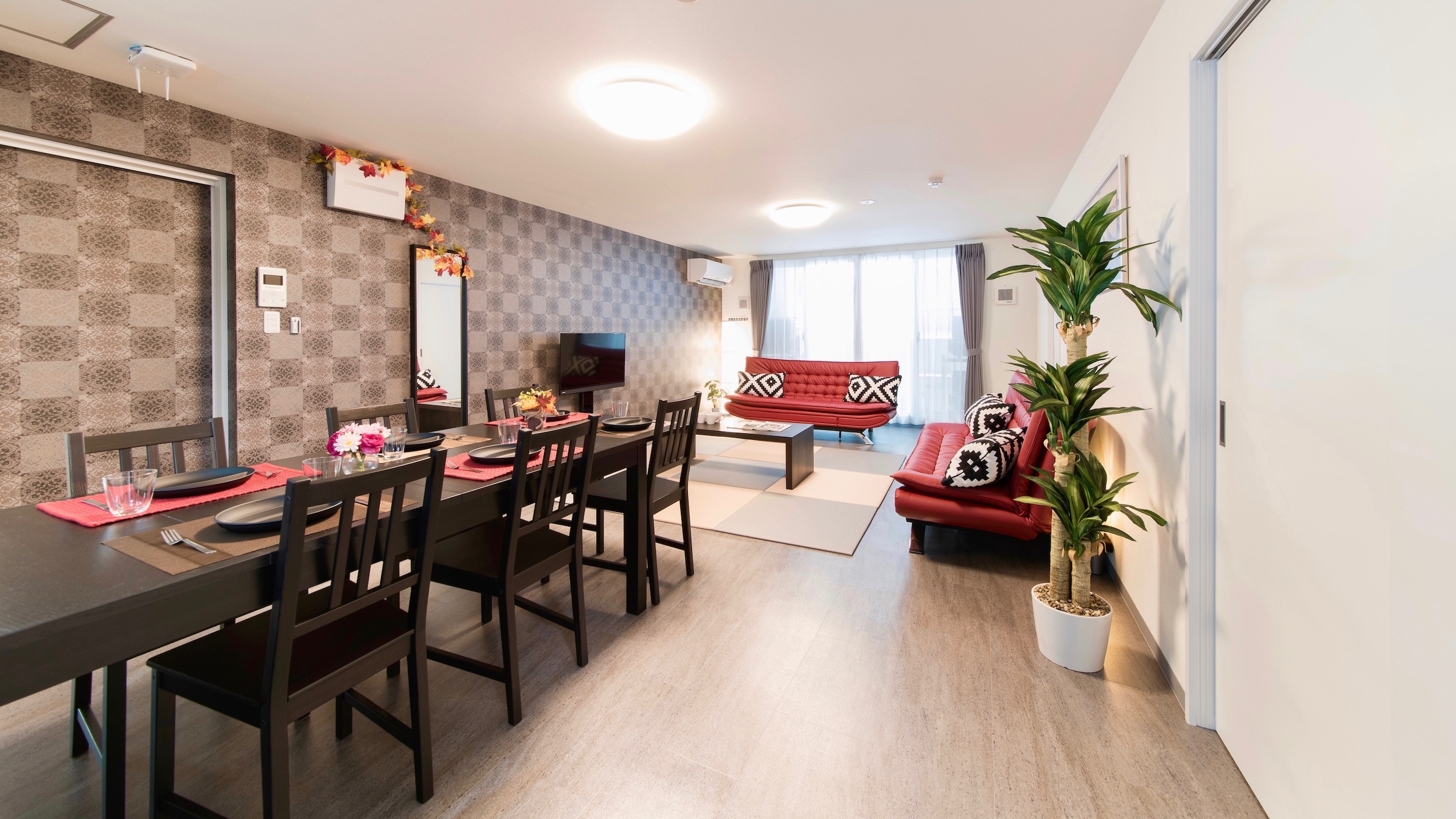 Living room <2F>
