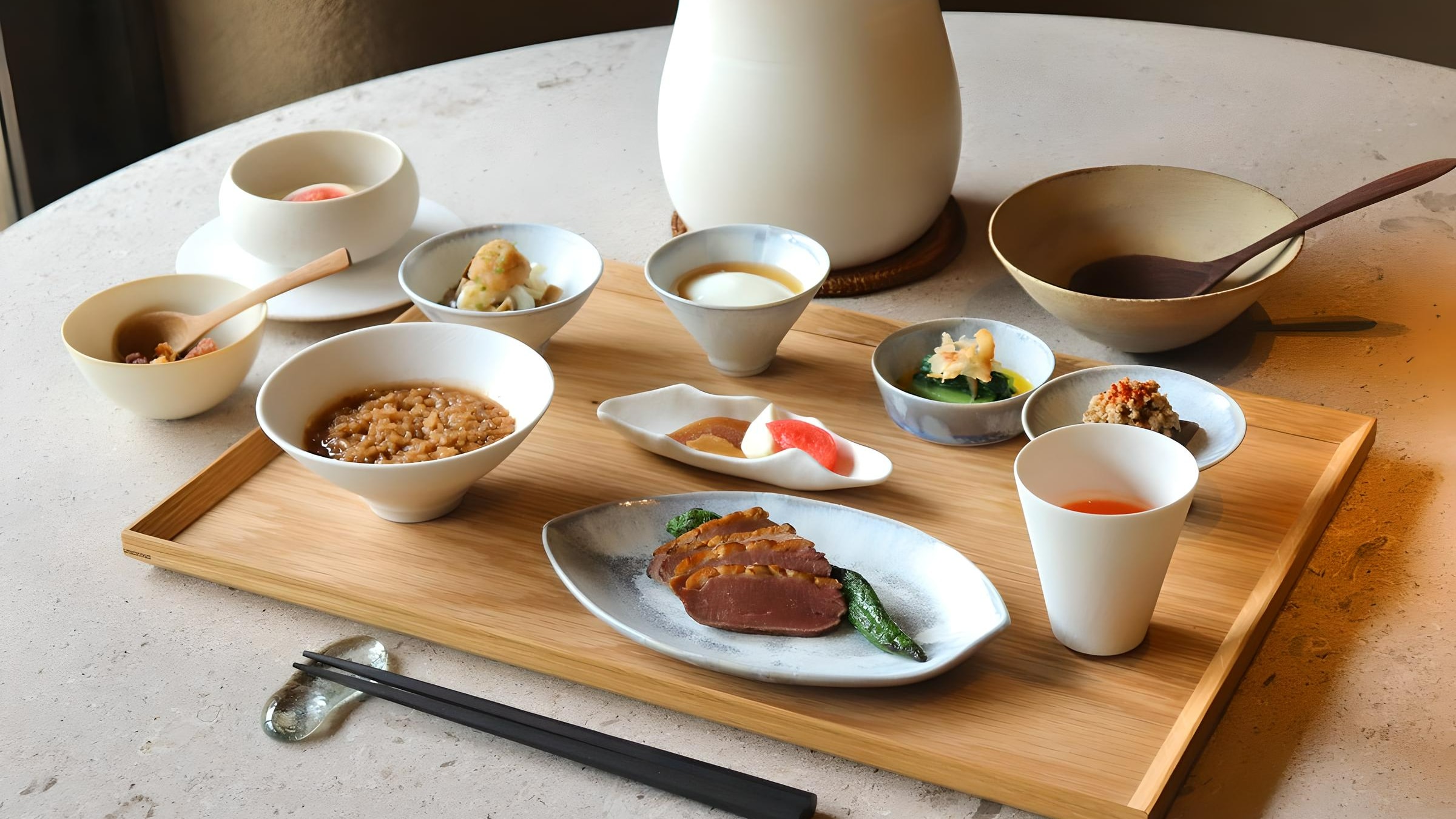 COMMUNICO：早餐