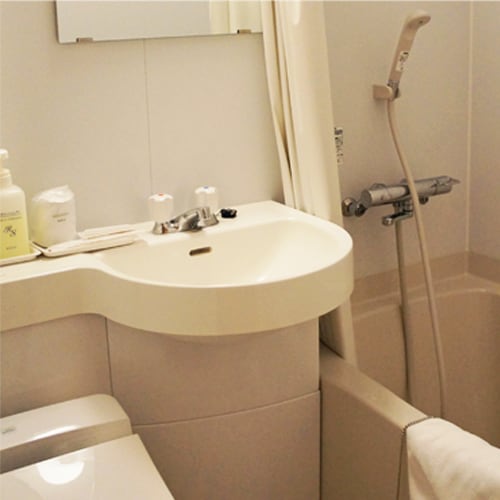 An example of a single room unit bath