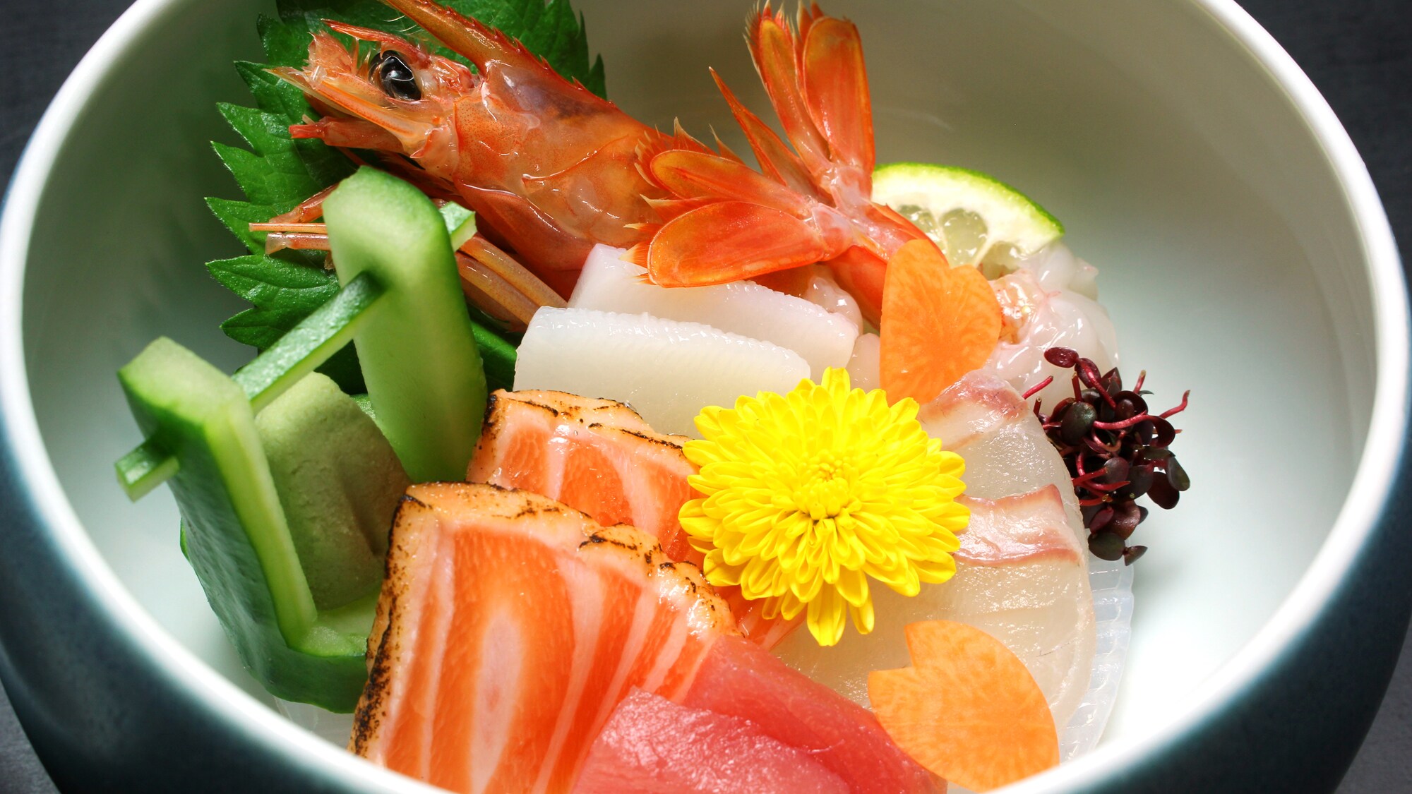 Ikan ekor kuning musim dingin dengan lemak berkualitas tinggi