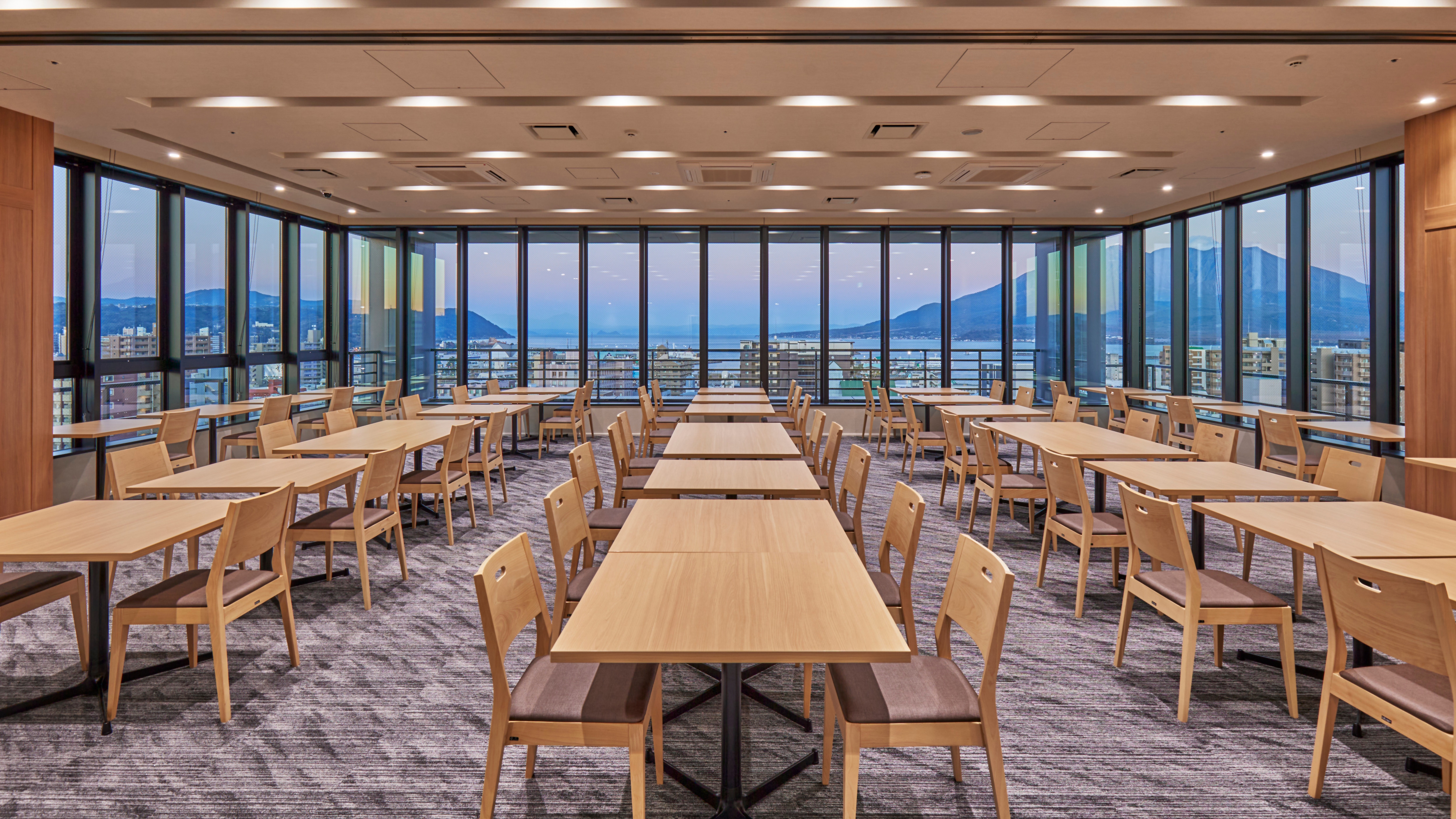 ◎Restaurant (Sakurajima view)