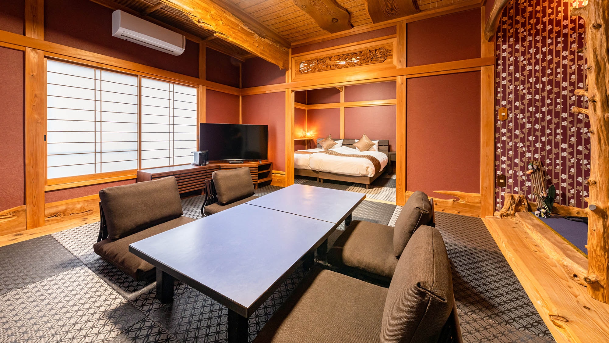 ・[Kyara] A room filled with a Showa retro atmosphere.