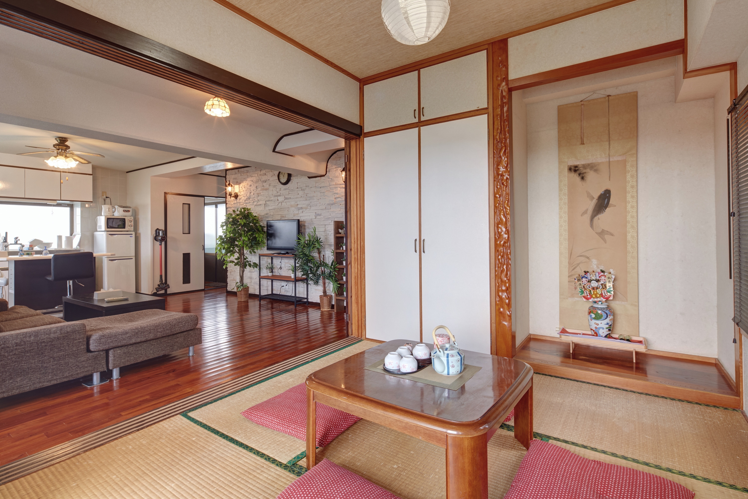 2F: Kamar bergaya Jepang